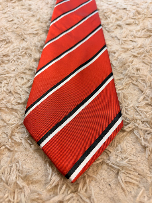 Cravate Wolfmark Neckwear Rouge Vif Rayures Diagonales Noir/Blanc 100% Polyester Style Regimental – Homme