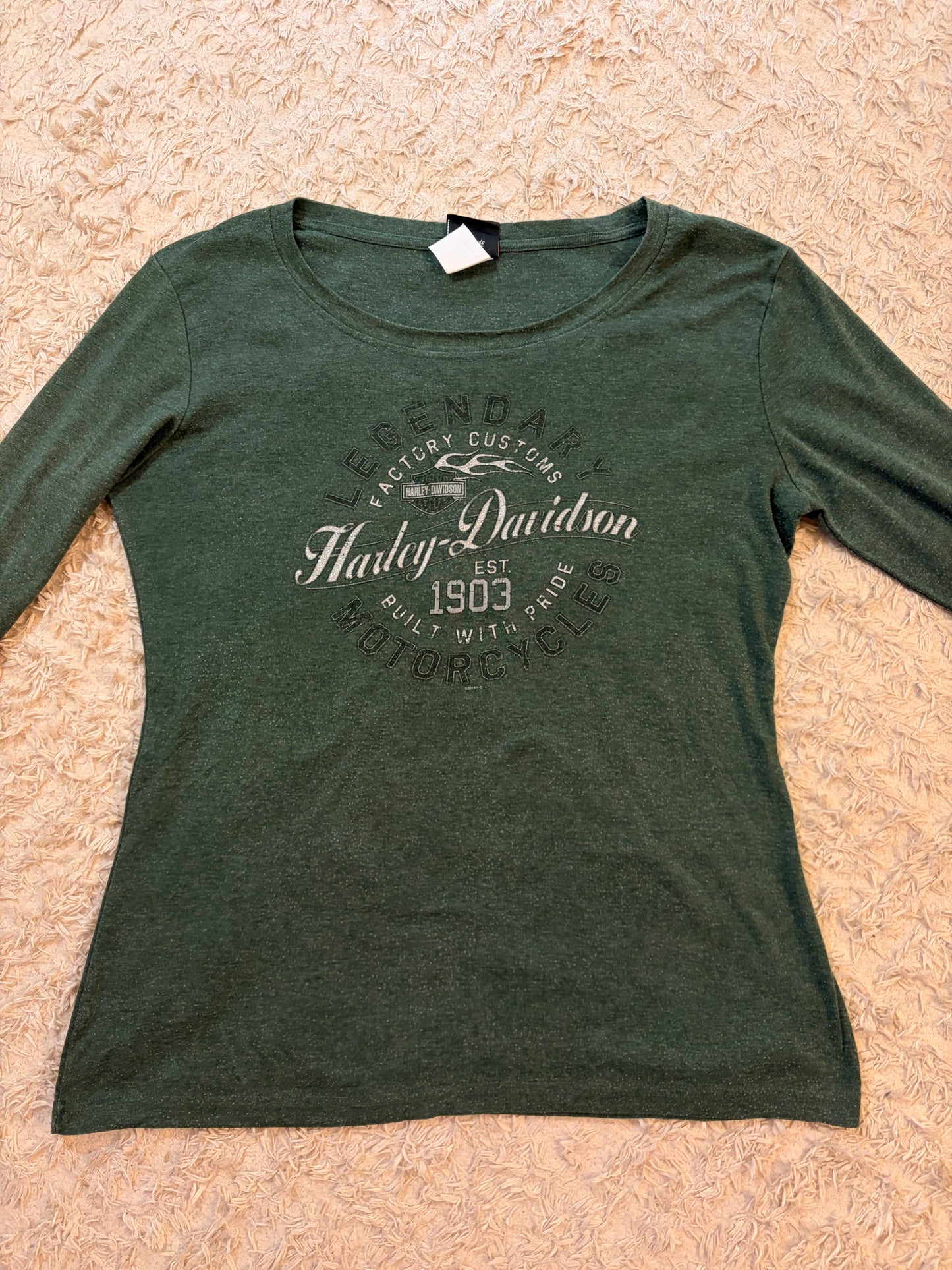 T-shirt Manches Longues Harley-Davidson Legendary Factory Customs Vert Kaki Chiné Passe-Pouces Effet Distressed – Femme – Taille L