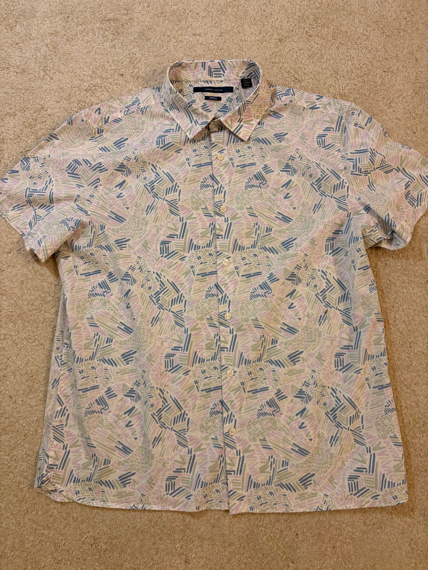 Chemisette Perry Ellis Stretch Motifs Abstraits Pastel Blanc/Violet/Bleu – Homme – Taille XL
