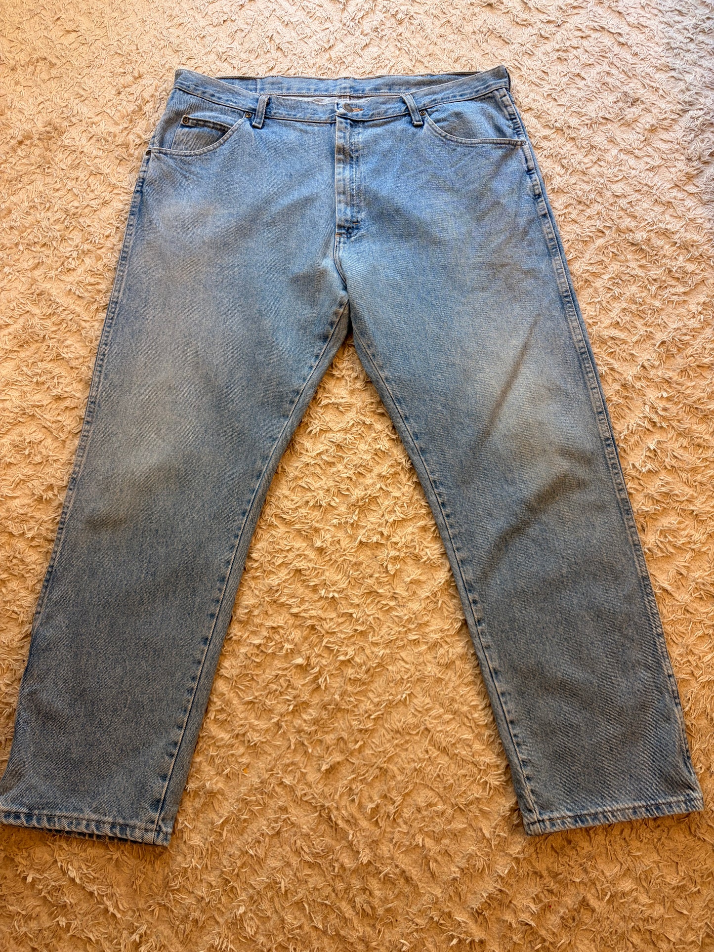 Jean Wrangler Premium Quality Vintage Droit Bleu Moyen Délavé 100% Coton – Homme – Taille W40/L30 (50)