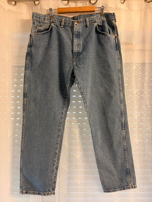 Jean Wrangler Authentic Vintage Made in USA Droit Bleu Délavé 100% Coton – Homme – Taille W40/L29 (50)