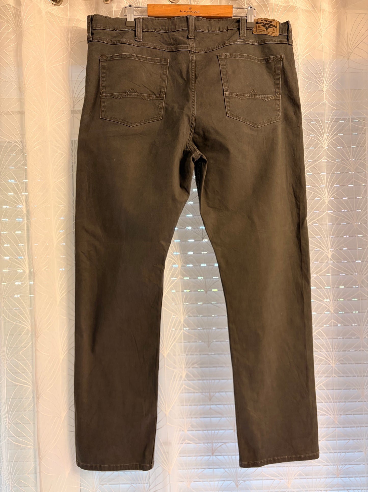 Pantalon Wrangler Premium Quality Slim Straight Gris Anthracite Foncé Délavé Coton Élasthanne Coupe Ajustée Droite Grande Taille – Homme – Taille 54