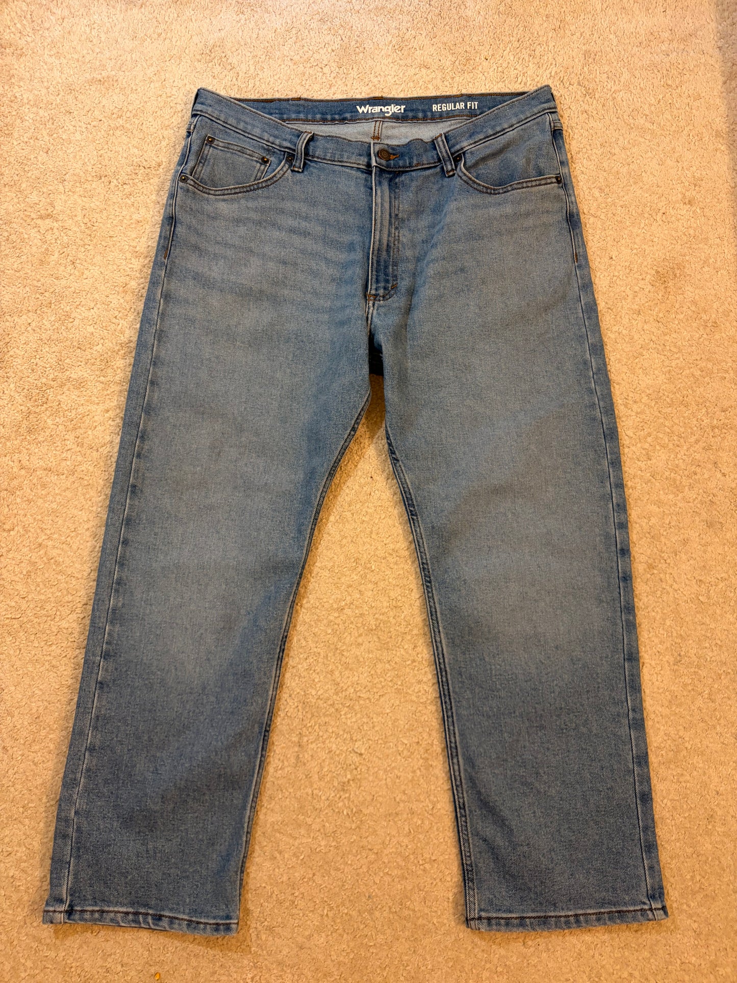 Jean Wrangler Regular Fit Stretch Bleu Clair – W38 L29