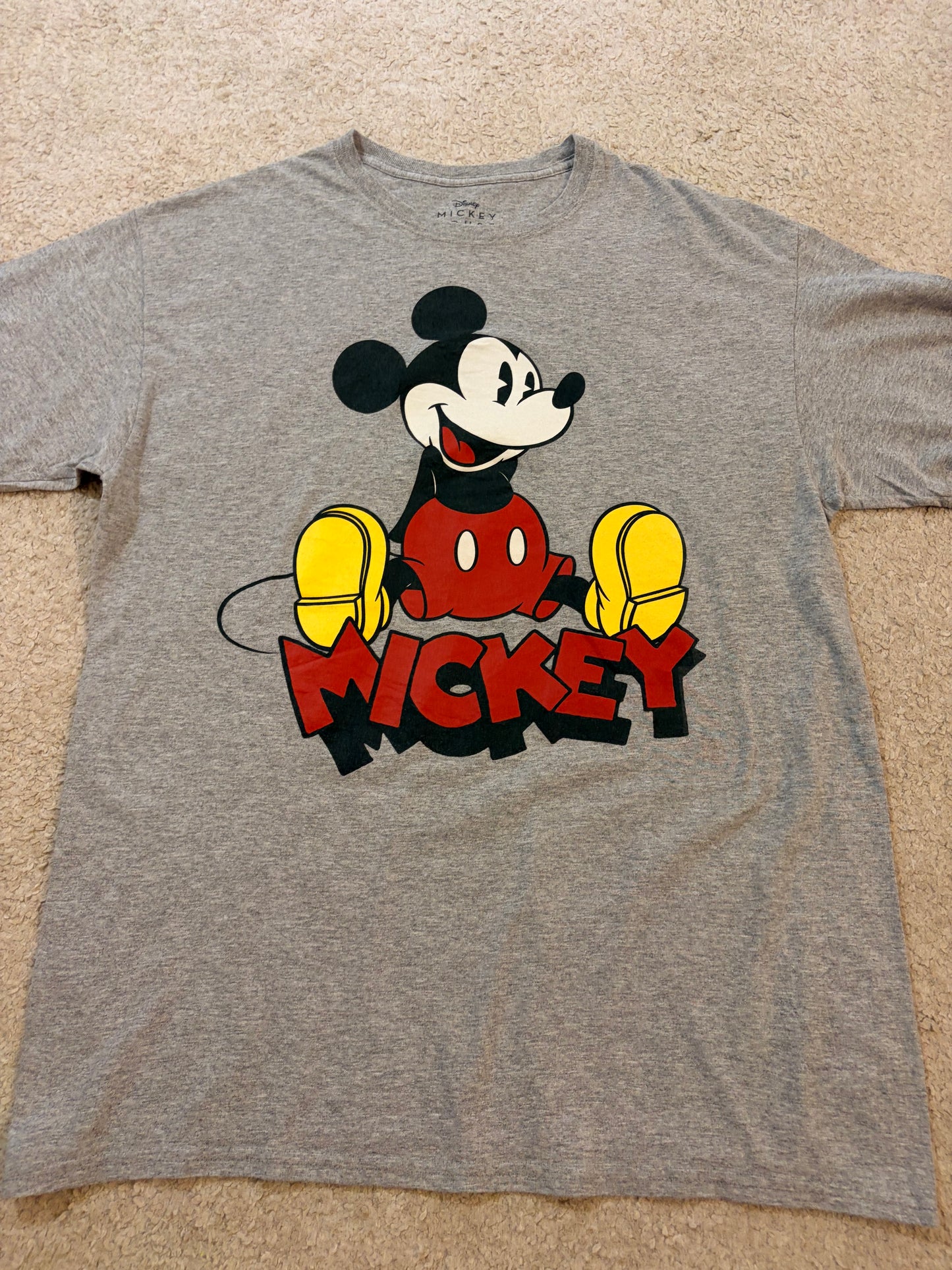 T-shirt Disney Mickey Mouse Gris – Taille M | Seconde Main