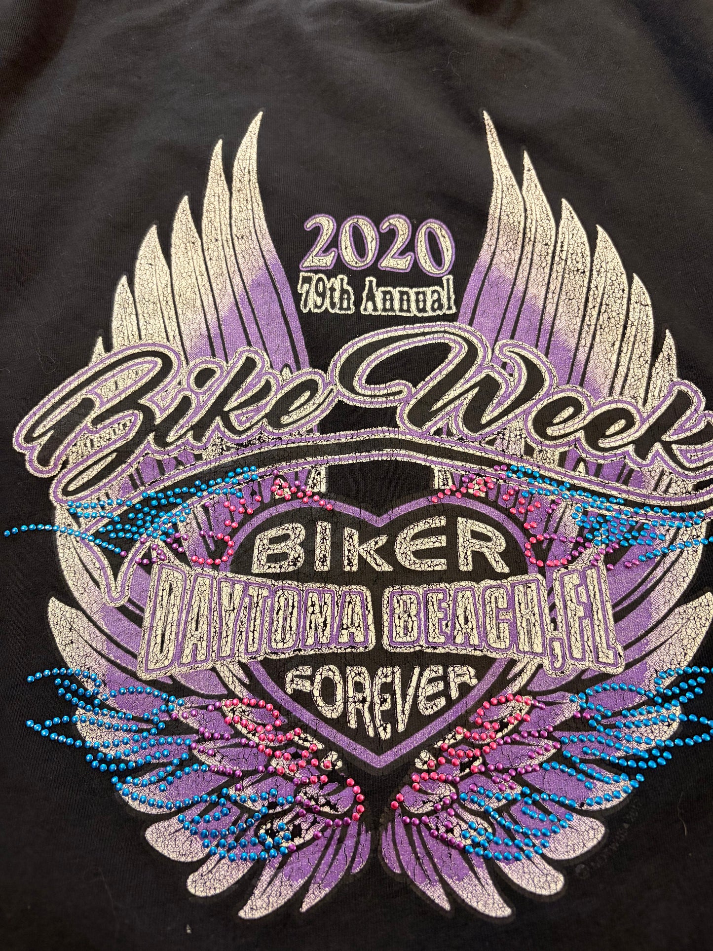 T-shirt Vance Biker Wear Daytona Bike Week 2020 Noir Dos Ailes Biker Forever Strass Bleus/Roses Œillets Lacets 95% Coton – Femme – Taille 3XL