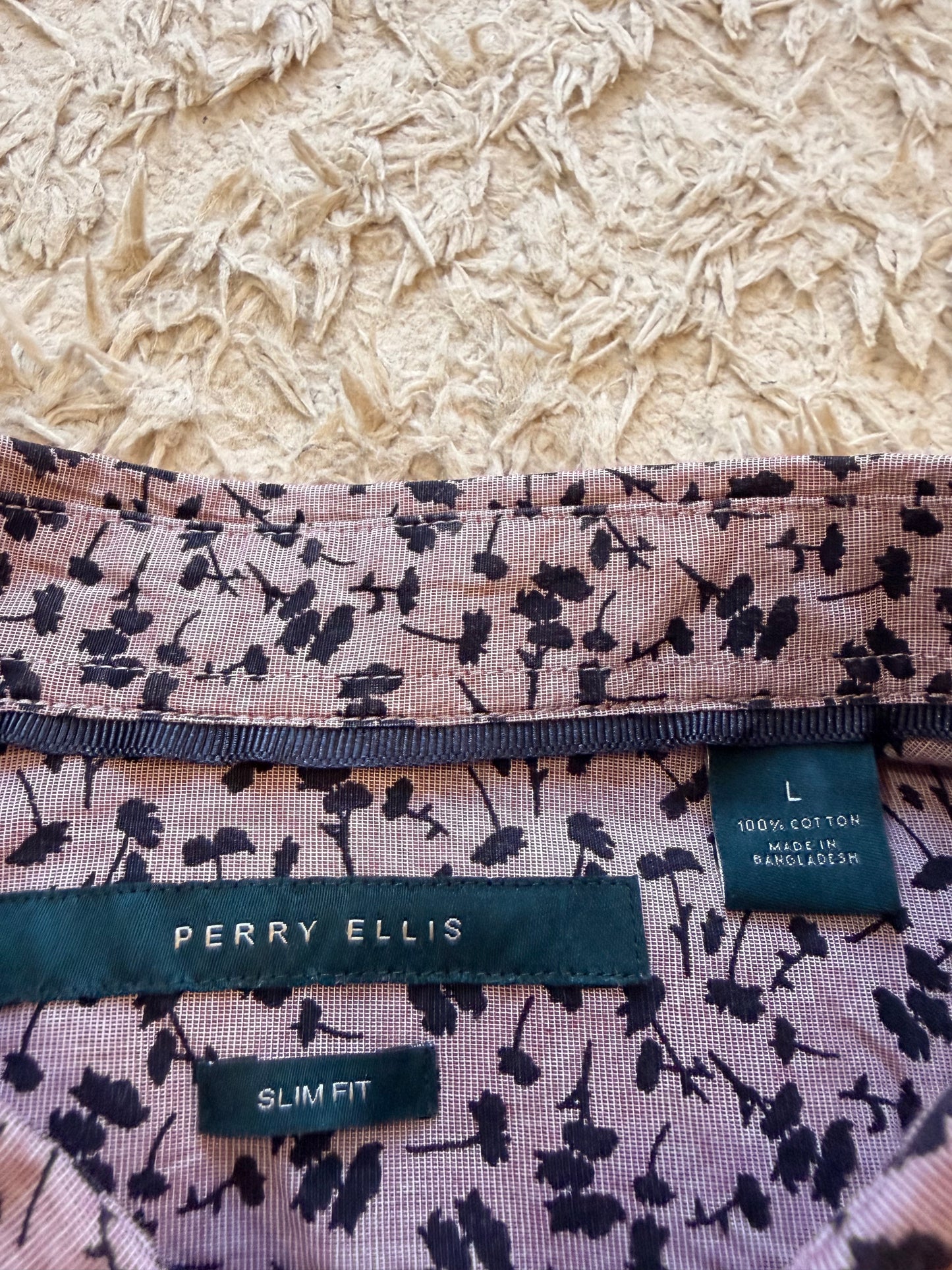 Chemise Perry Ellis Slim Fit Florale All-Over Vieux Rose Motifs Noirs 100% Coton Manches Courtes – Homme – Taille L