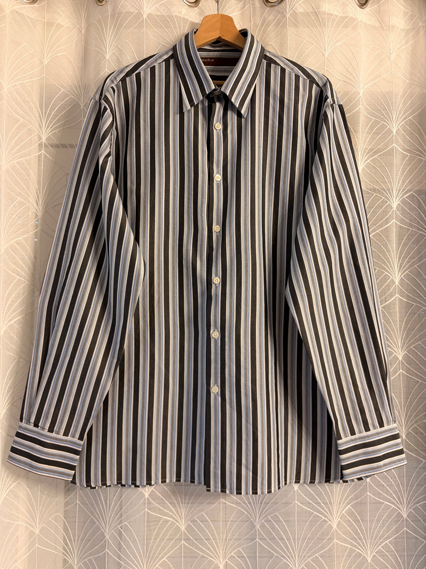 Chemise Perry Ellis Rayures Verticales Bleu/Noir/Blanc 100% Coton Manches Longues – Homme – Taille L