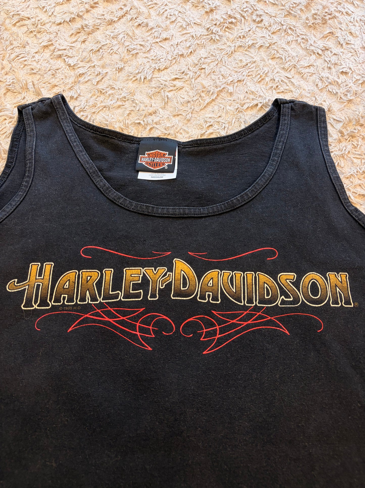 Débardeur Harley-Davidson Vintage 1995 Noir Délavé Hanes Her Way Pinstriping Rouge Dos Worth Kansas City Missouri 100% Coton Made in USA – Femme – Taille M