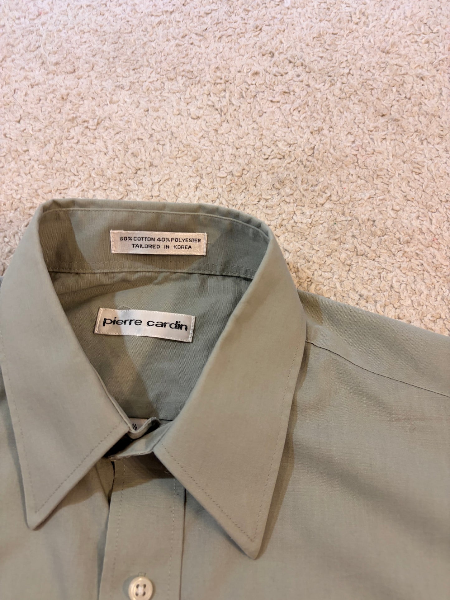 Chemise Pierre Cardin Vert Sauge/Kaki Manches Longues Logo Brodé – Homme – Taille 15½ (M)