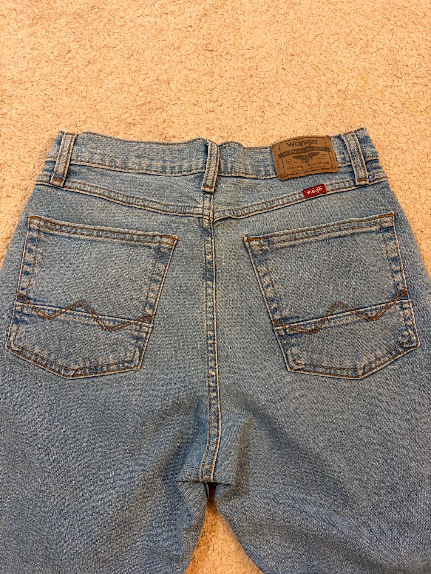 Jean Wrangler Premium Quality Bleu Clair Stretch Relaxed Bootcut – Taille W29 L30 | Seconde Main