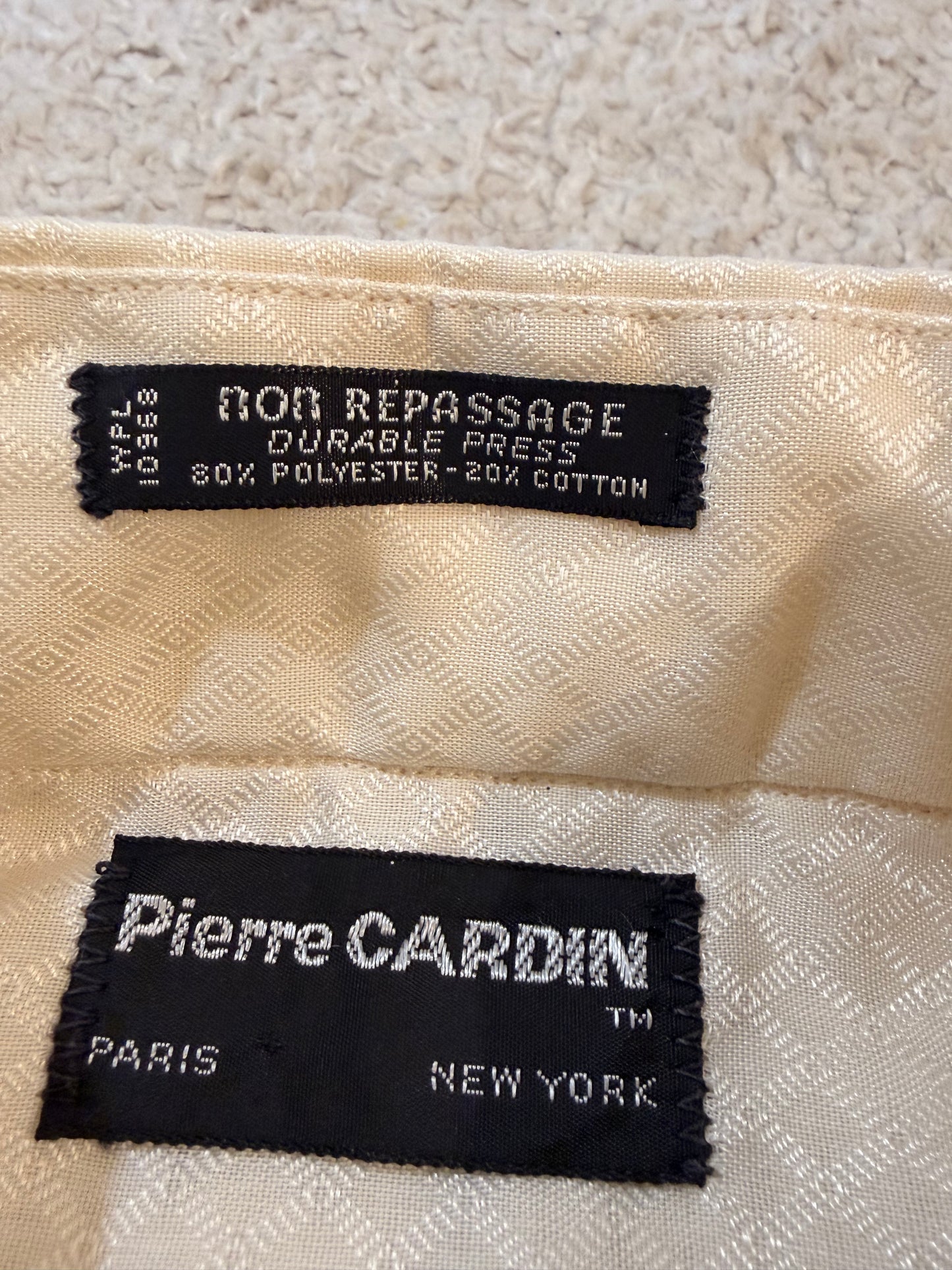 Chemise Pierre Cardin Crème Texturée Jacquard Non-Iron Manches Longues – Homme – Taille 16 (M/L)