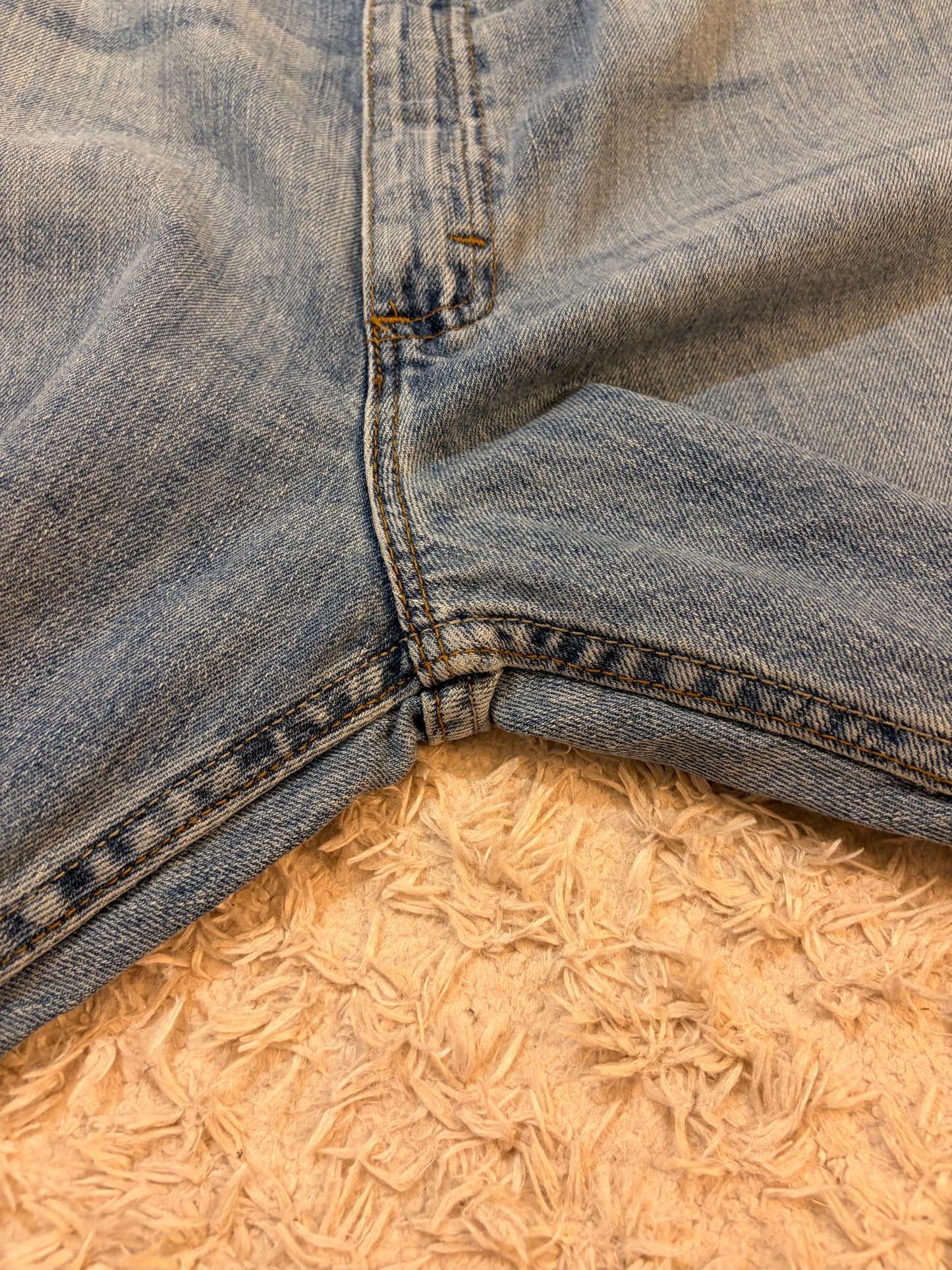 Jean Wrangler Premium Quality Relaxed Fit Bleu Clair Délavé 100% Coton W40/L30 (FR 48-50) – Homme Grande Taille – Très Bon état