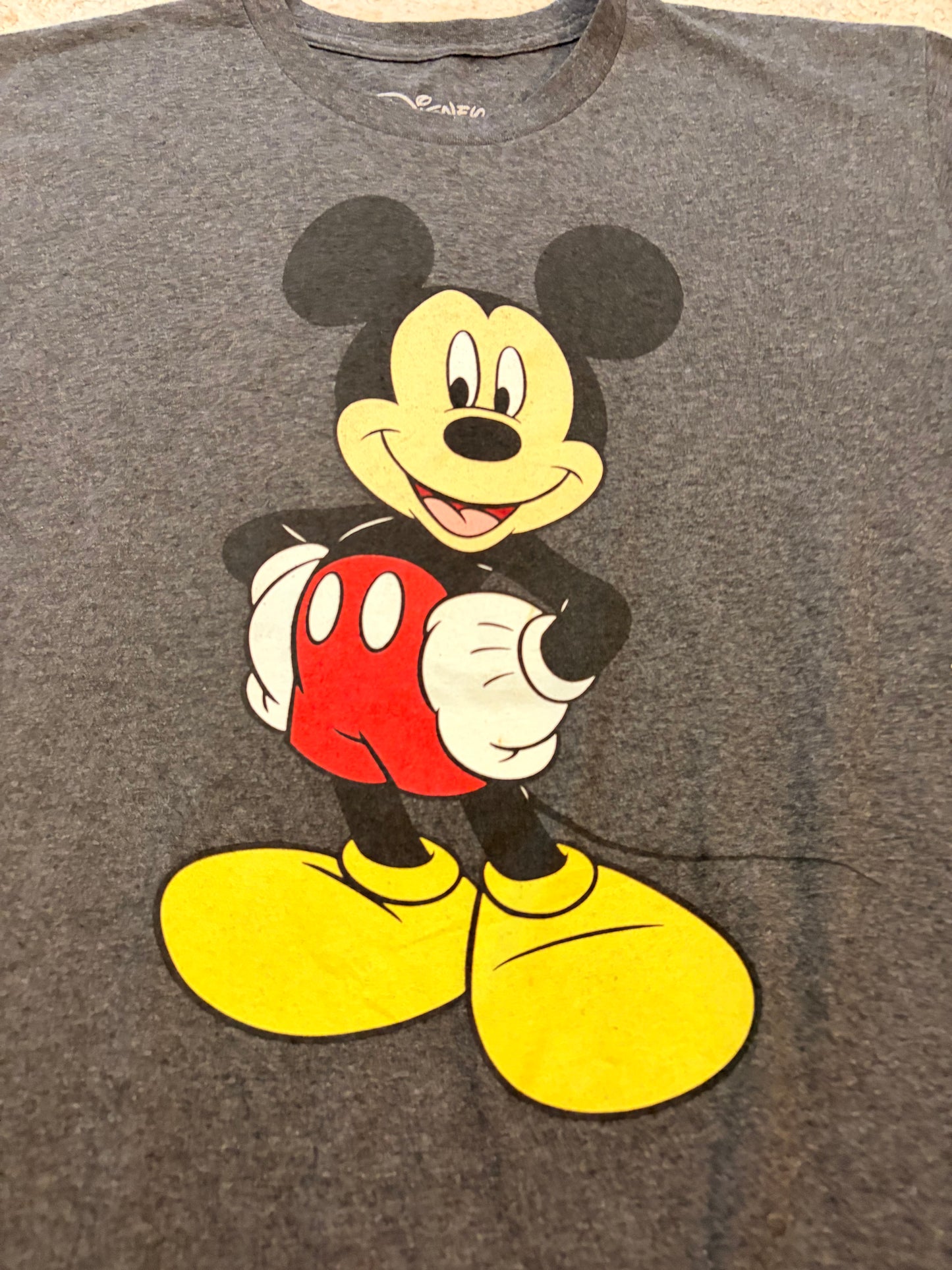 T-shirt Disney Mickey Mouse Gris Anthracite – Taille L | Seconde Main