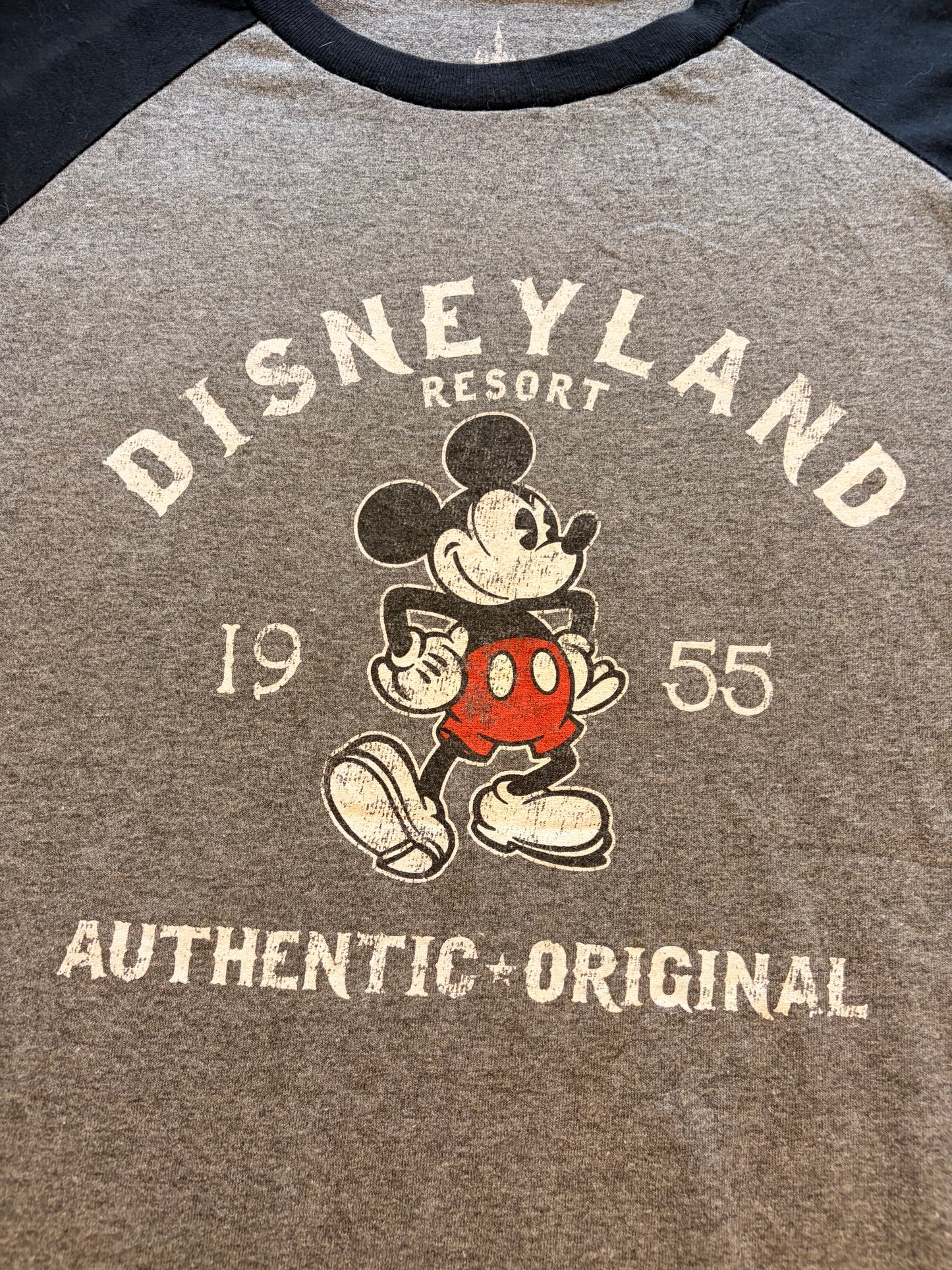 T-shirt Raglan Baseball Disneyland Resort 1955 Mickey – Gris/Noir – Taille L