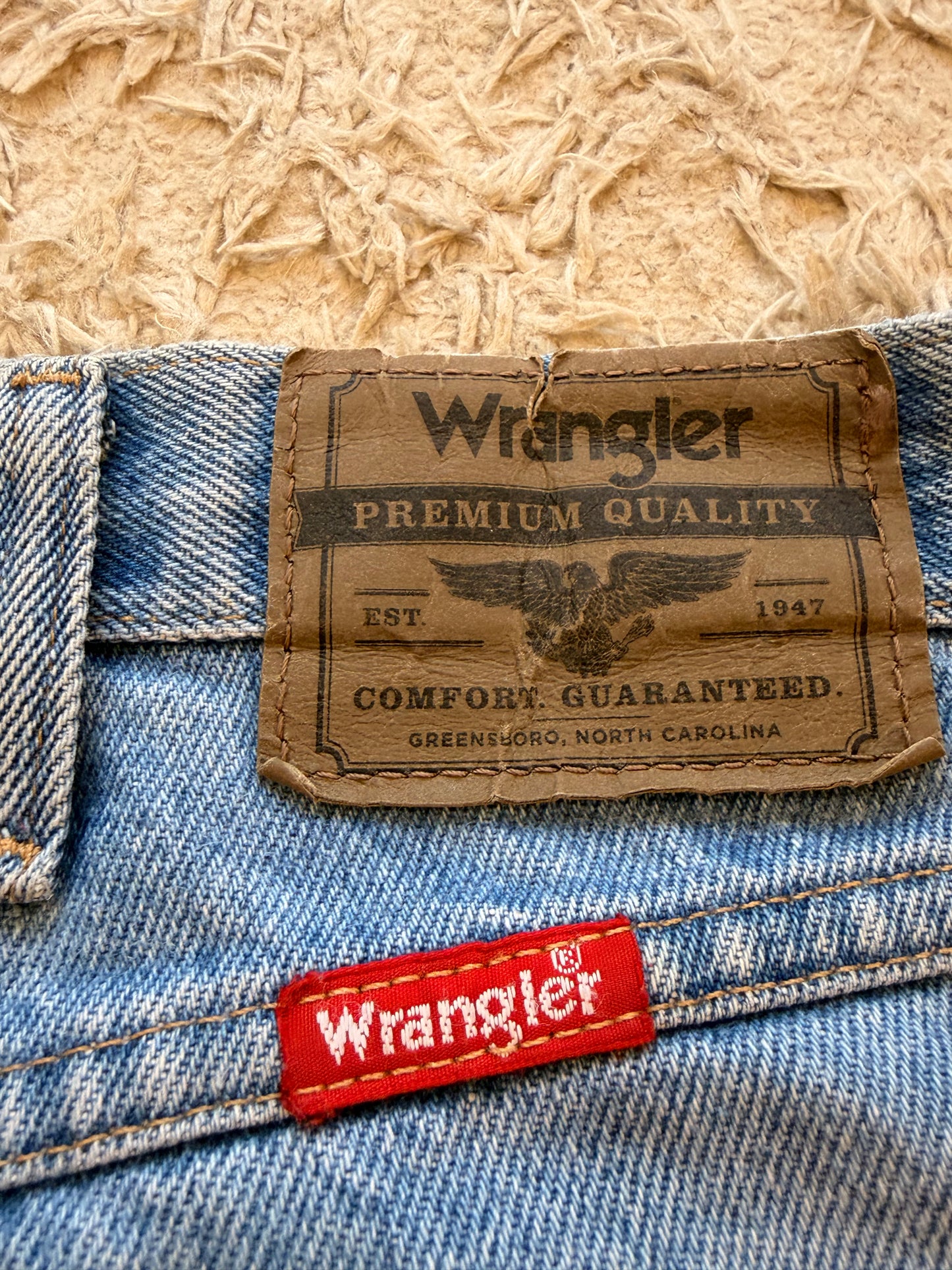 Jean Wrangler Premium Quality Vintage Droit Bleu Moyen Délavé 100% Coton – Homme – Taille W40/L30 (50)