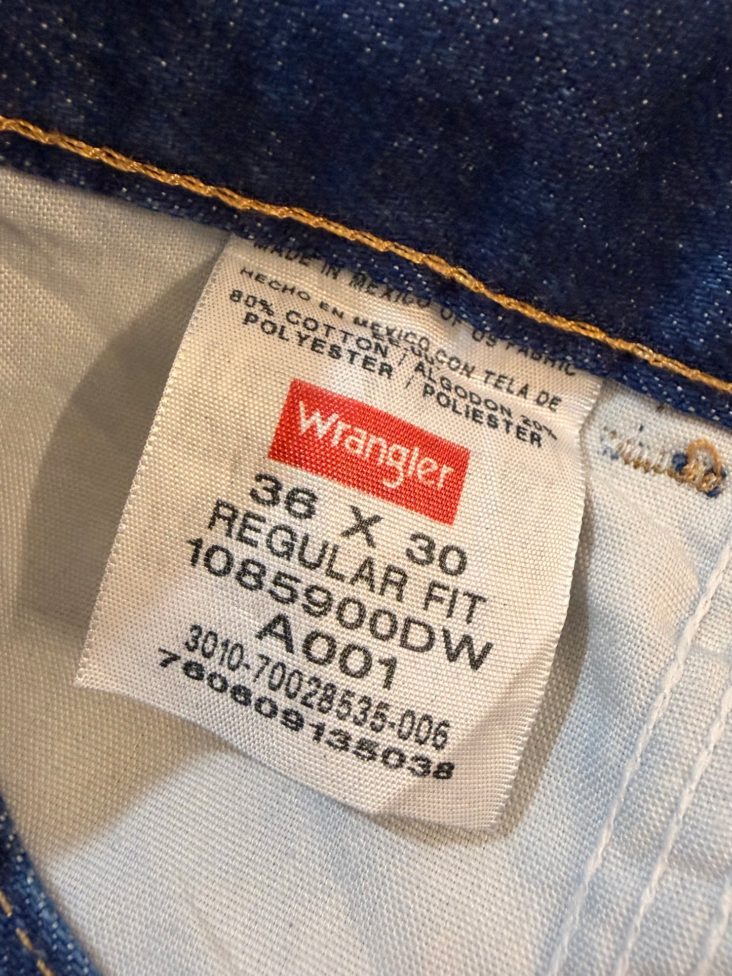 Jean Wrangler Premium Quality Bleu Foncé Straight Fit Coton/Polyester – Taille W36 L30 | Seconde Main