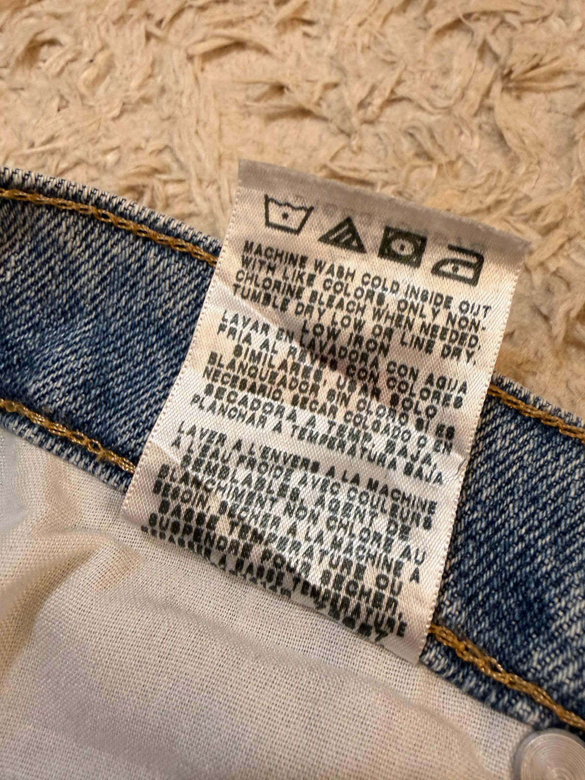 Jean Wrangler Premium Quality Classic Straight Bleu Clair Délavé 99% Coton Spandex W44/L32 (FR 52-54) – Homme Grande Taille – Très Bon état