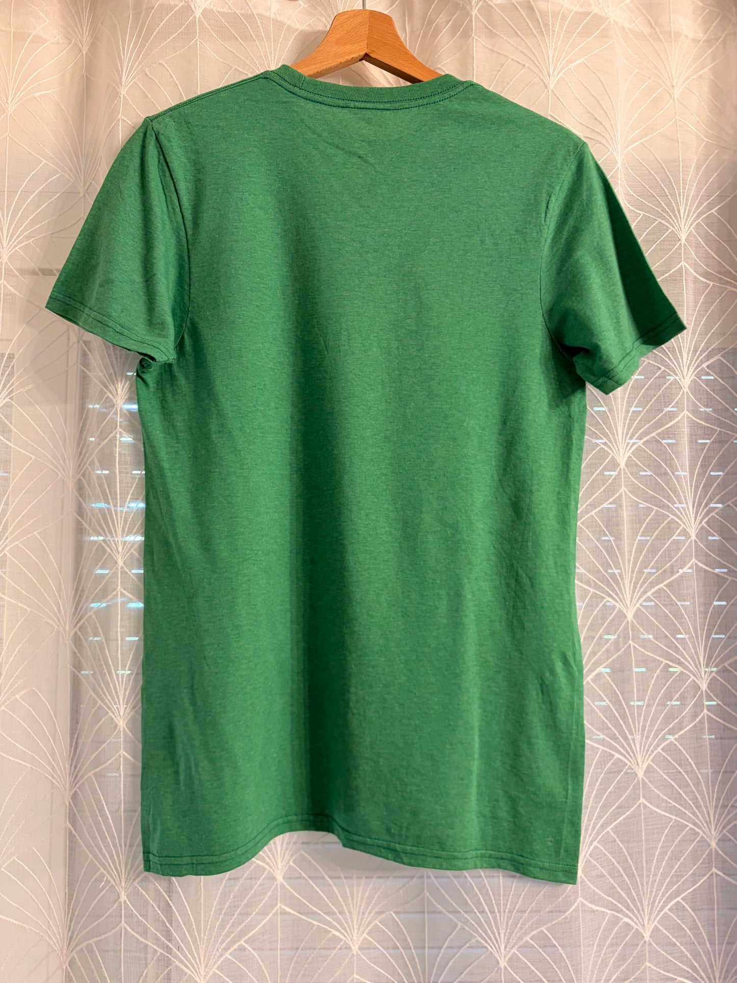 T-shirt Disney Mickey Outdoor Adventures Vert – Taille S | Seconde Main