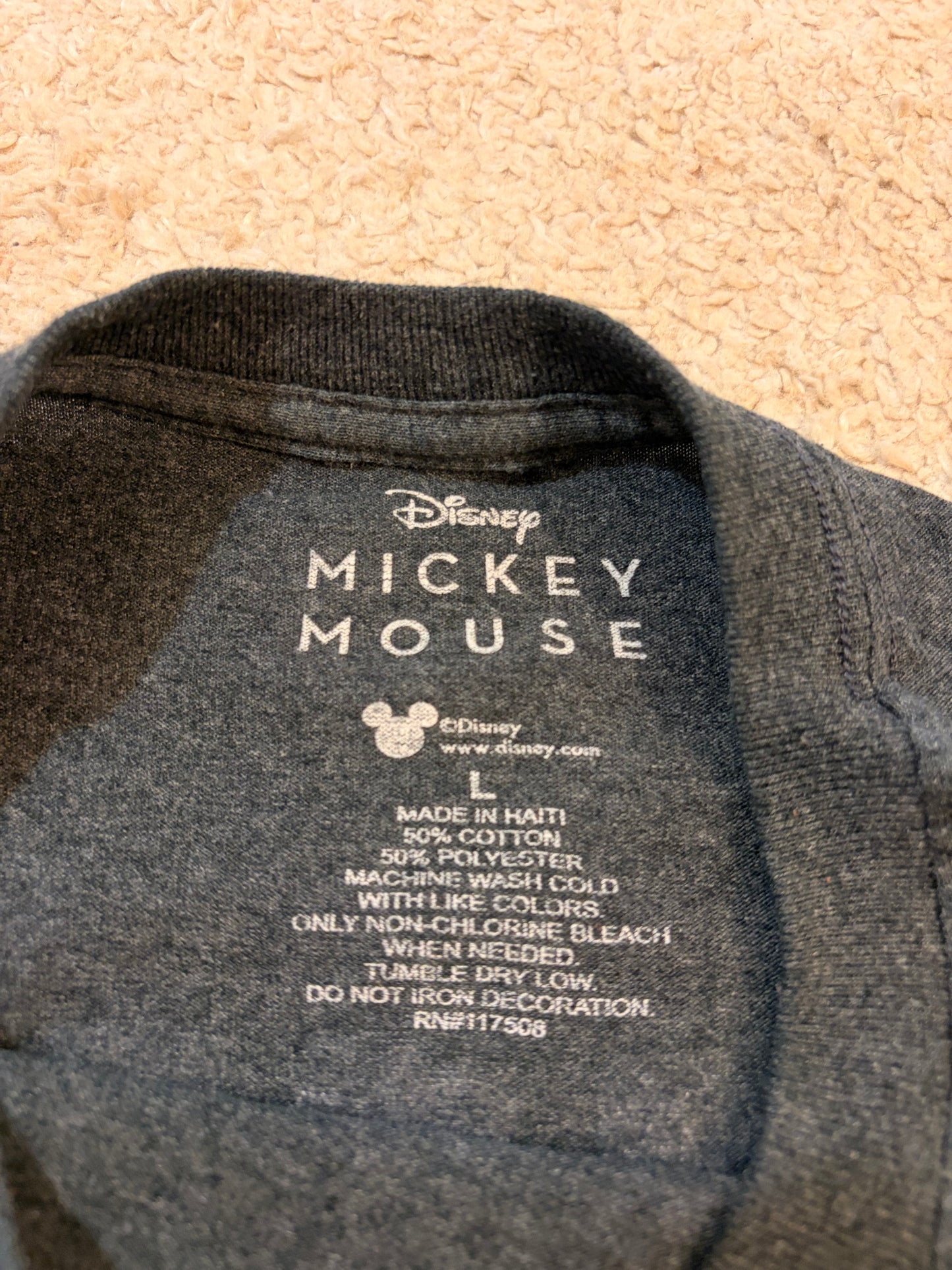 T-shirt Disney Mickey Mouse Since 1928 "A True Original" Gris Anthracite – Taille L | Seconde Main