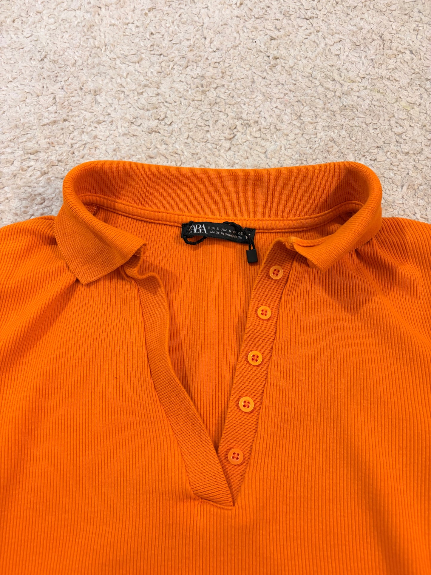 Top Crop Côtelé Zara Orange Flashy Manches Longues – Taille S