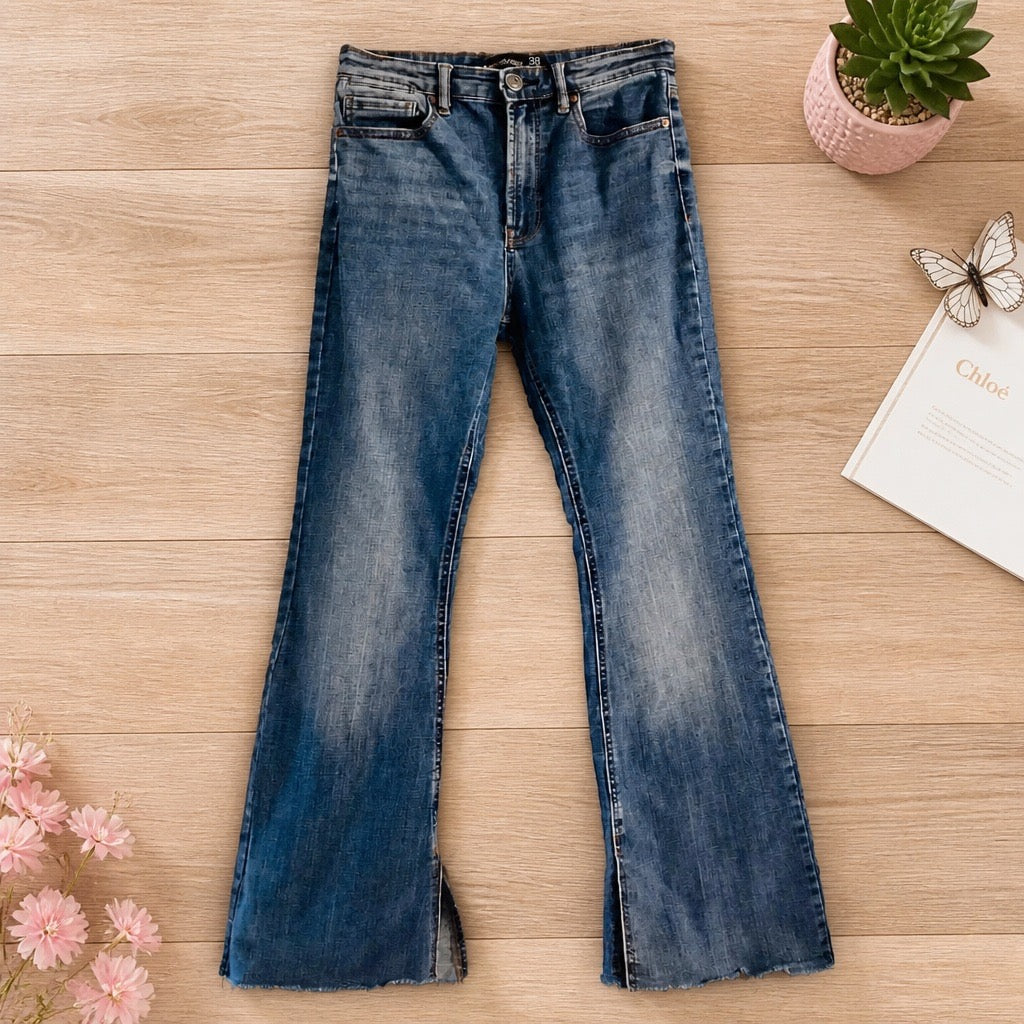 Jeans Évasé Stradivarius Bleu Délavé - Taille W28
