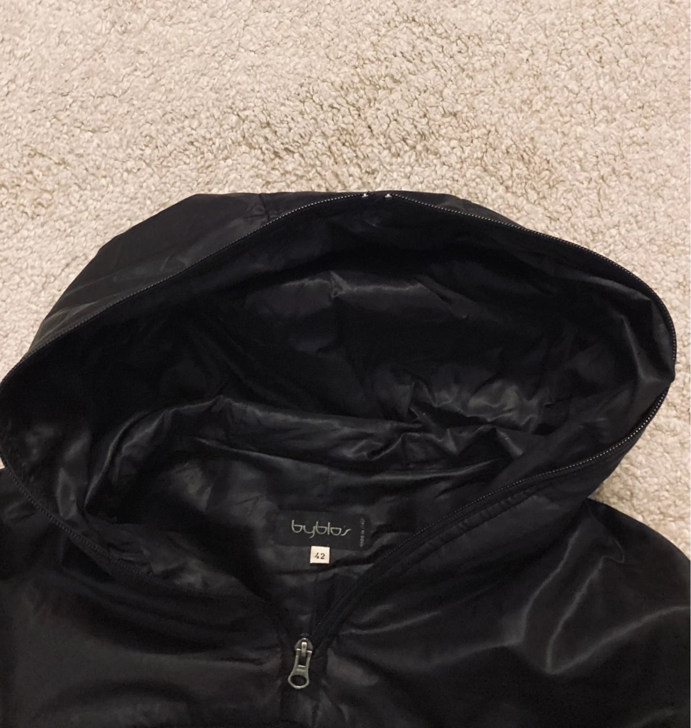 Byblos Sweater M in very good condition