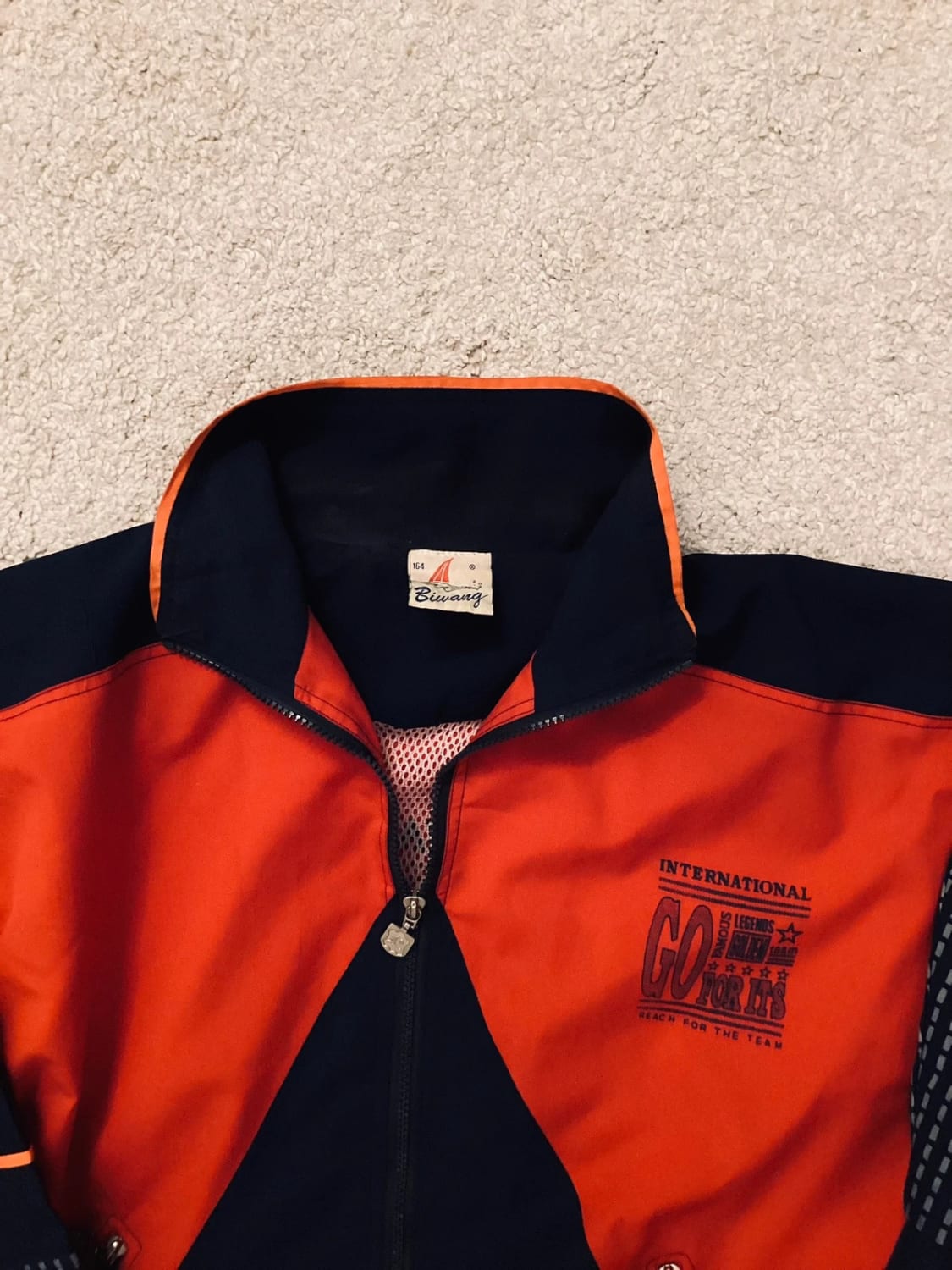 Veste Biwang 14A en très bon état Garçon Marine Rouge 🌊