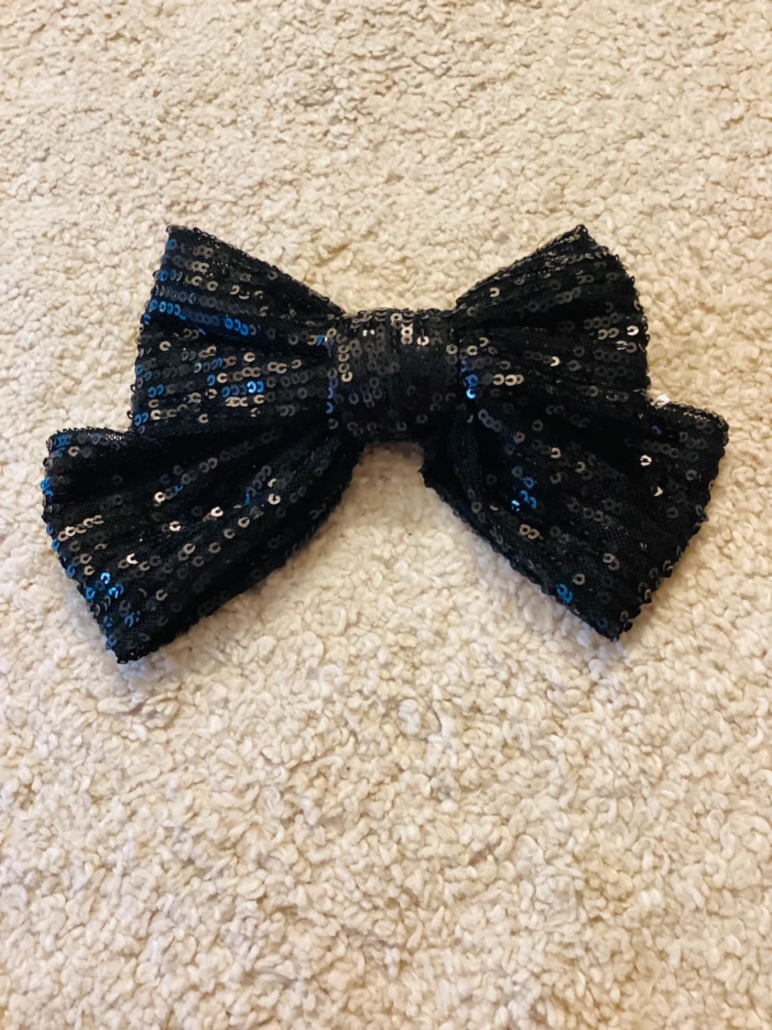 Pince à Cheveux Noeud en très bon état Noir 🎀