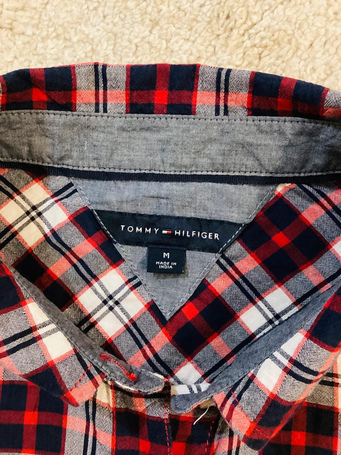 Camisa Tommy Hilfiger M en Muy Buen Estado