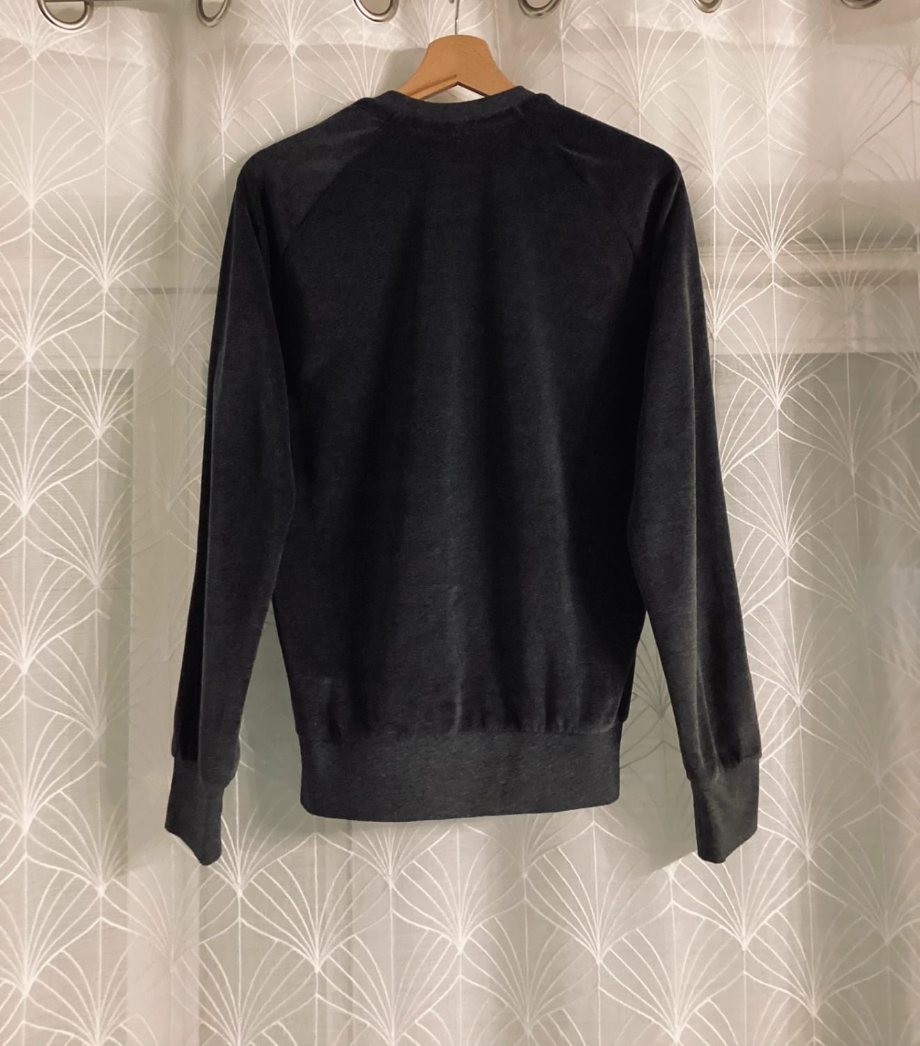 Pull Converse S en Très Bon État 🖤