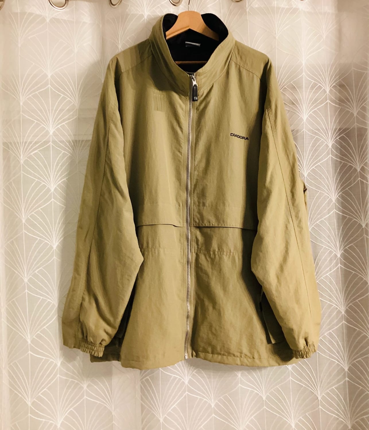 Veste Diadora XL en Très Bon État 🍃