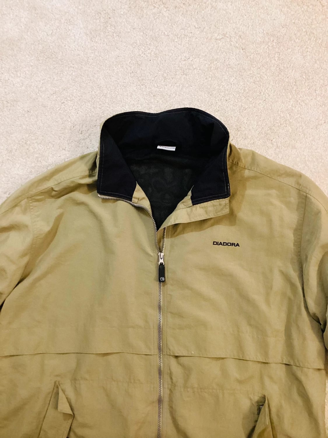Veste Diadora XL en Très Bon État 🍃