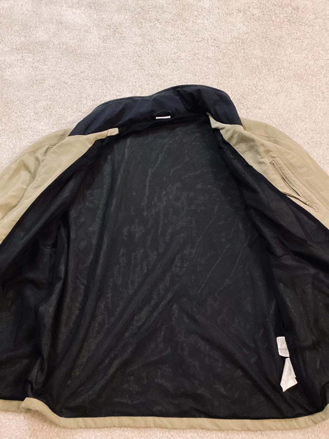Veste Diadora XL en Très Bon État 🍃