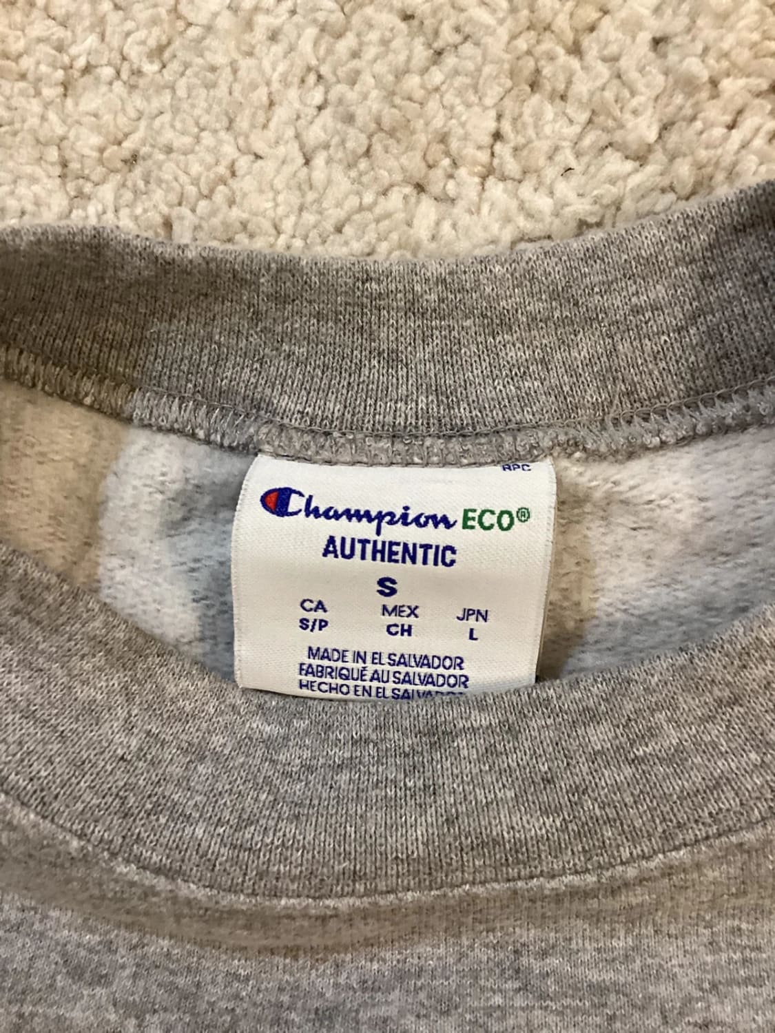 🌱 Pull Champion Eco S en Très Bon État