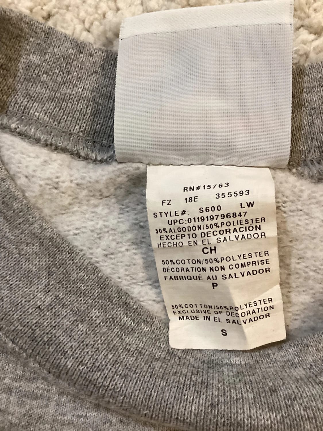 🌱 Pull Champion Eco S en Très Bon État
