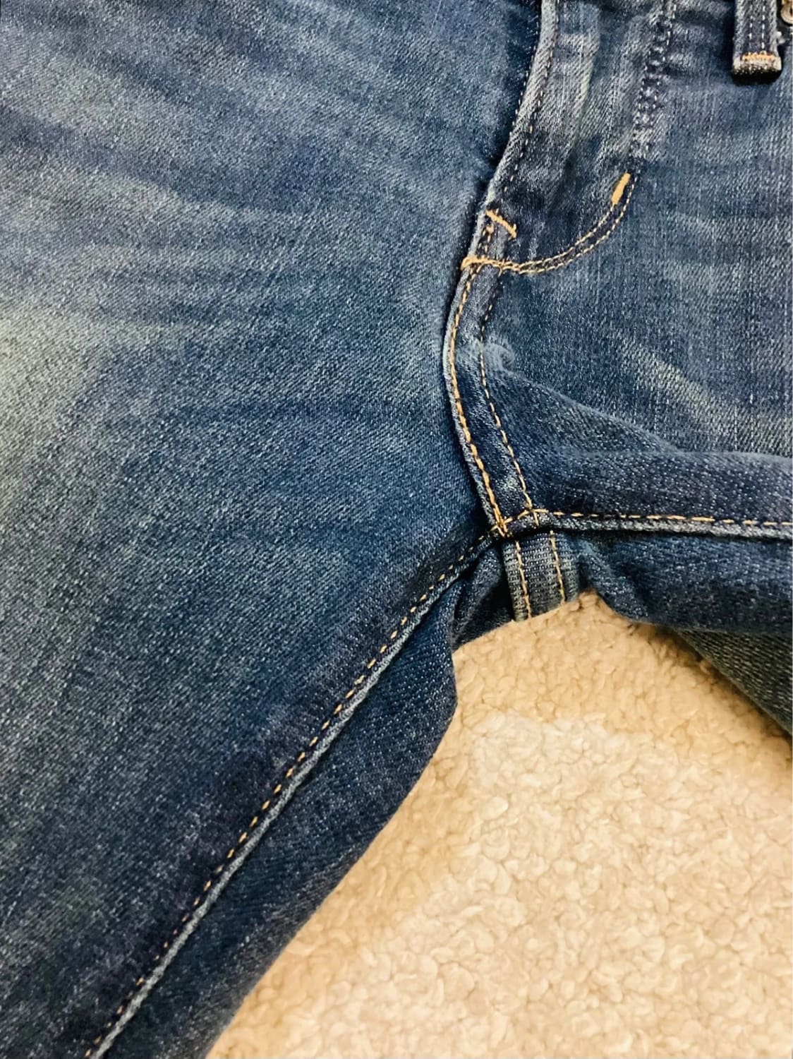 Jeans Levi’s W28L30 en Très Bon État 👖