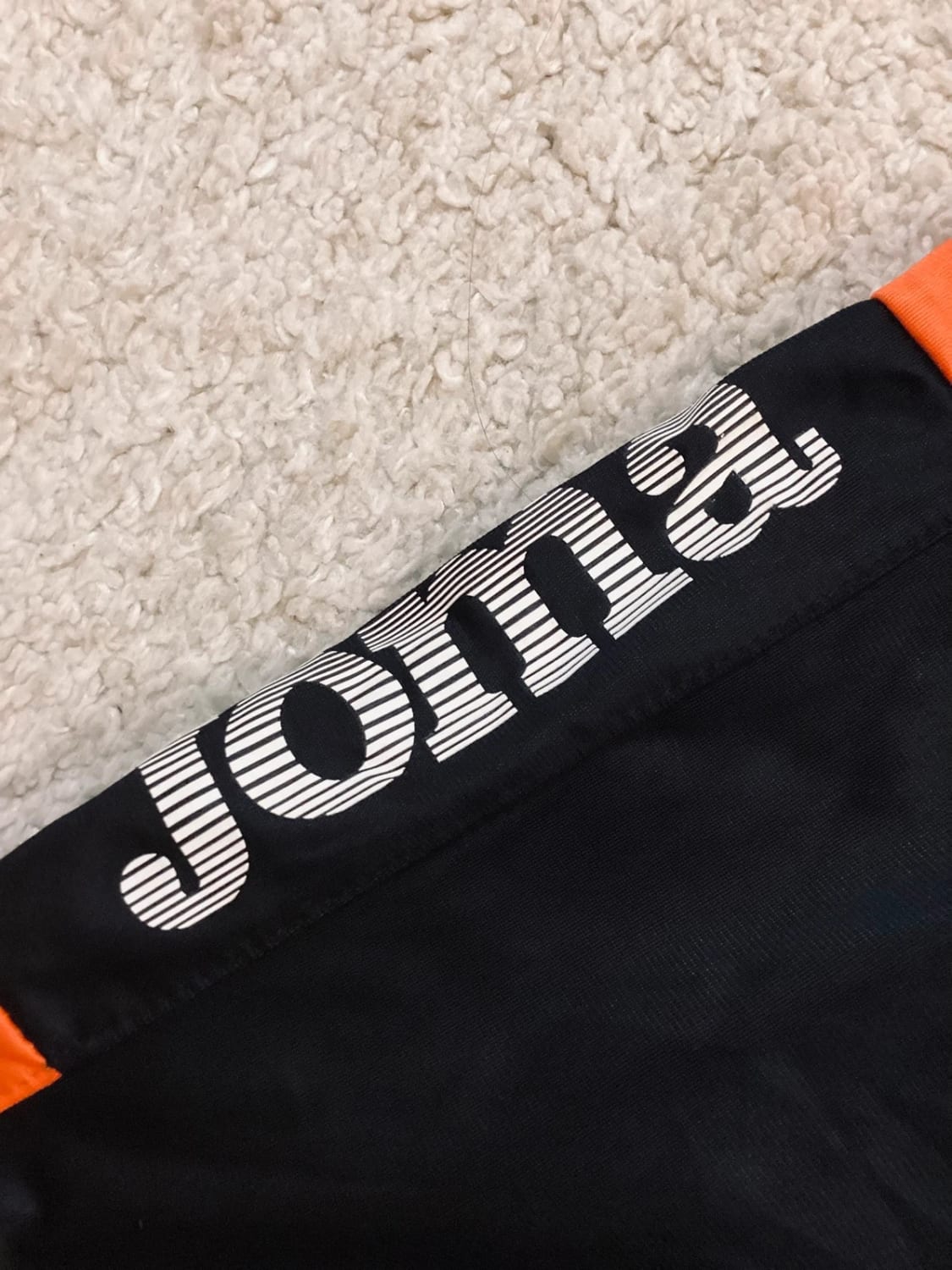 Veste Joma 12A en Très Bon État 👟