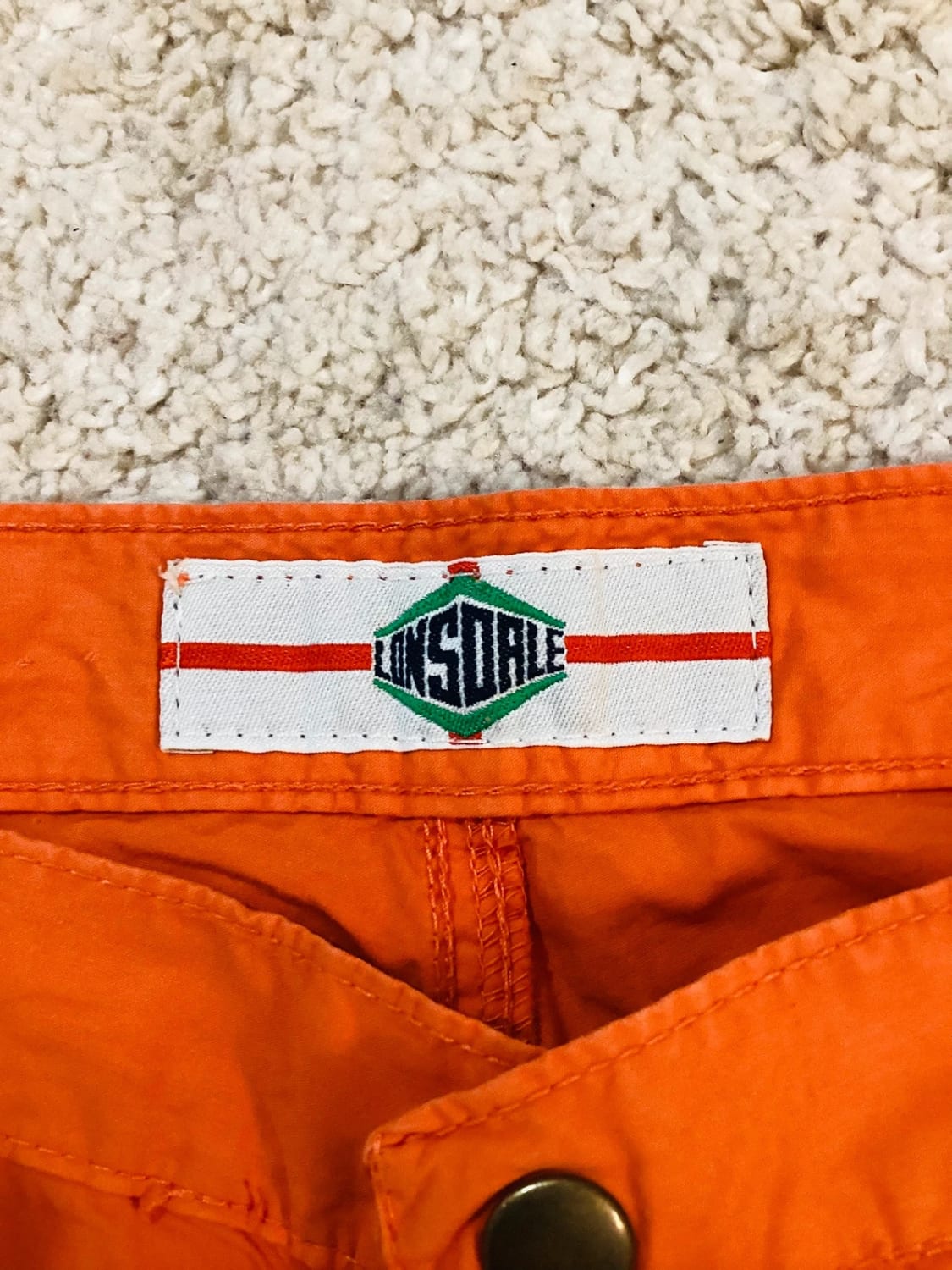 Pantalon court Lonsdale 12A en Très Bon État 👖