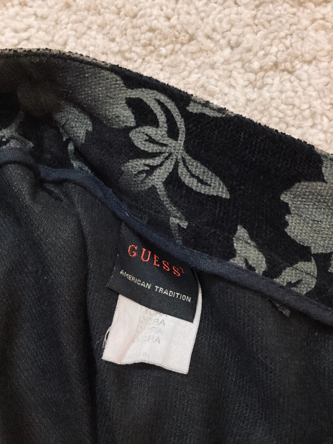 Pantalon Guess Noir/Gris - Taille W21