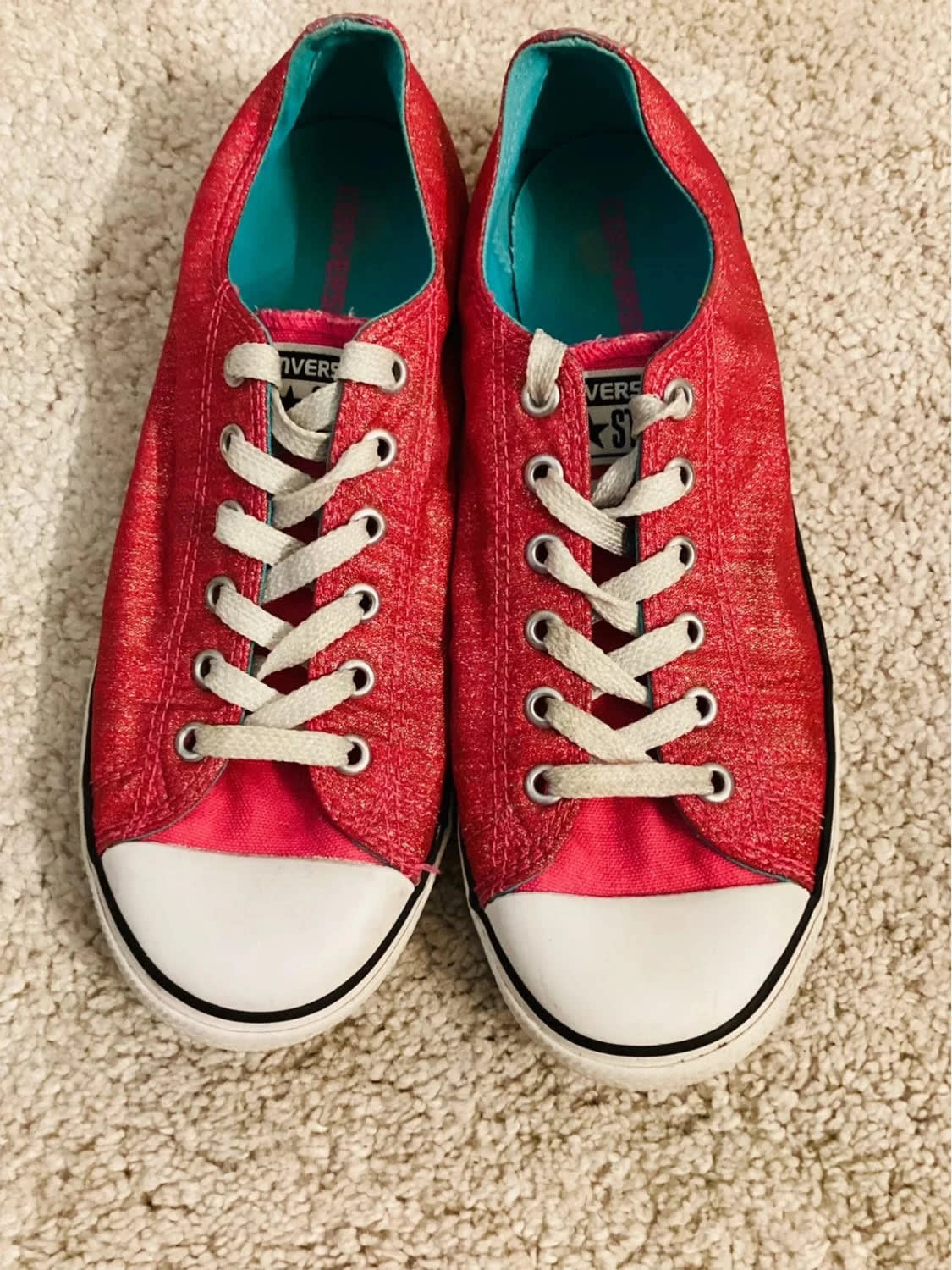 Chaussure Converse 38 en très bon état fille rouge 🩸