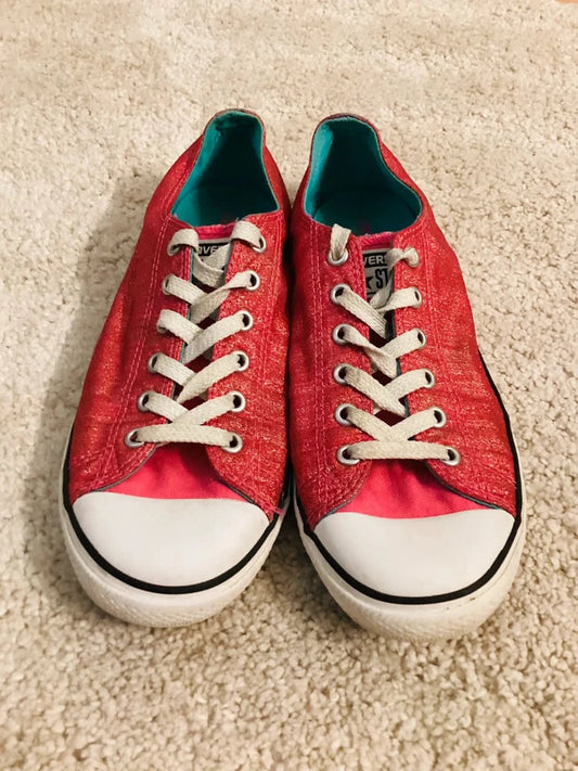 Chaussure Converse 38 en très bon état fille rouge 🩸