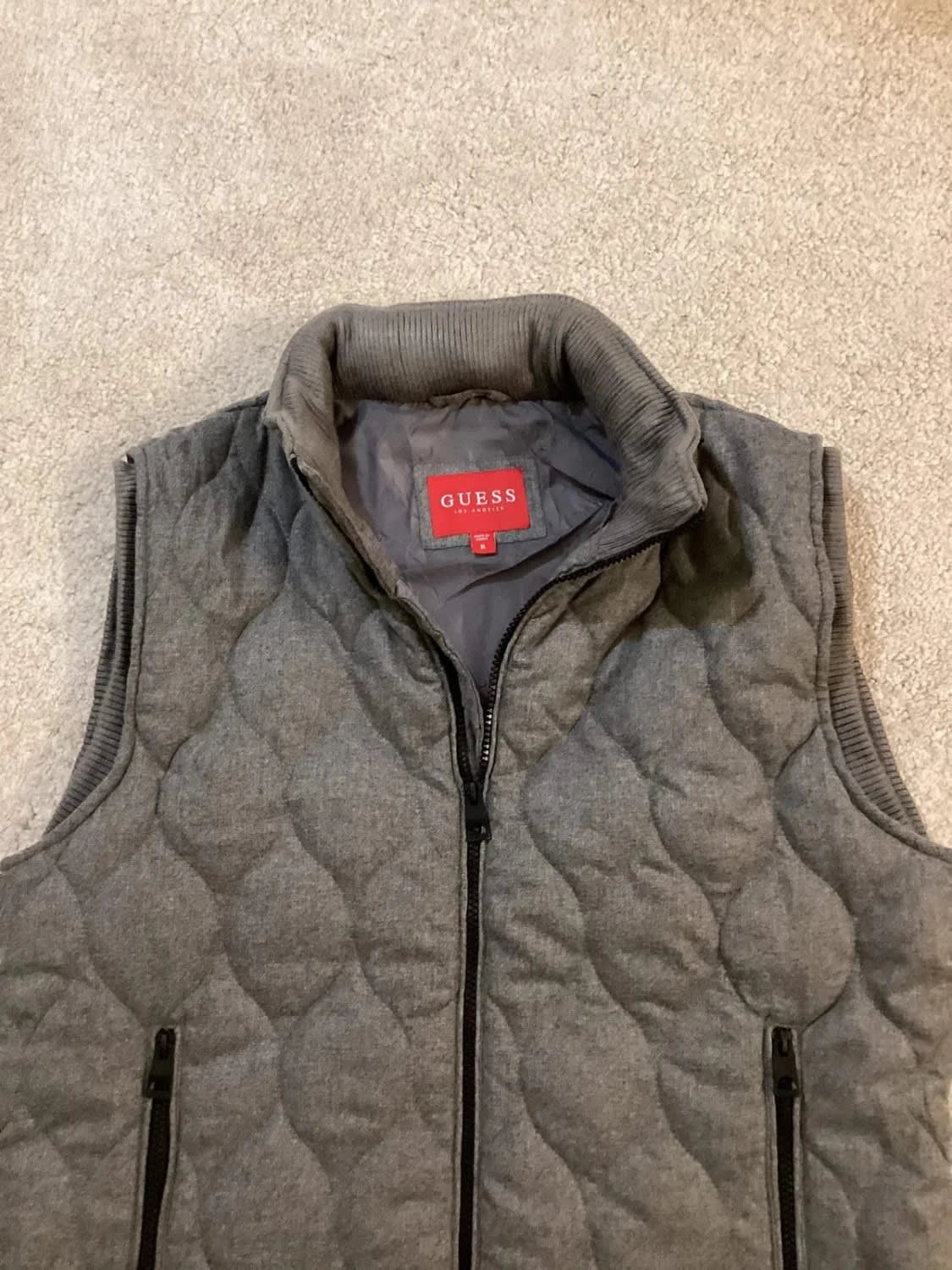 🔷 Veste Guess M en Très Bon État