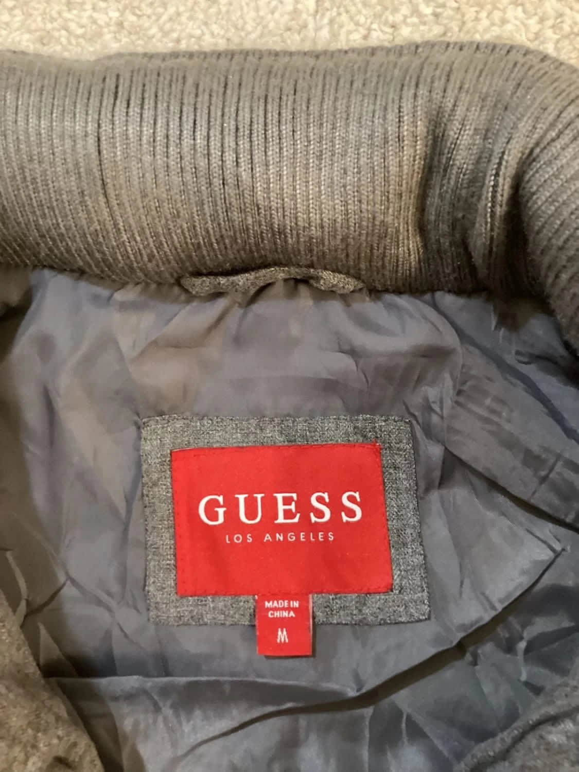 🔷 Veste Guess M en Très Bon État