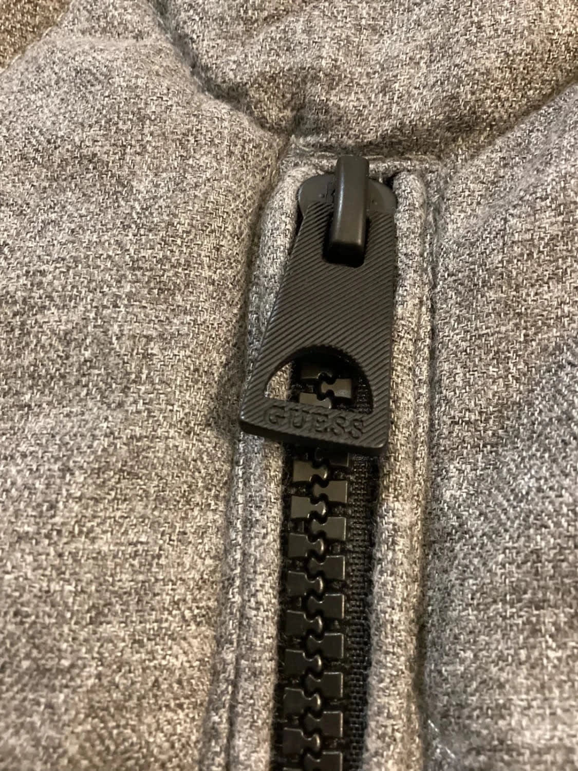 🔷 Veste Guess M en Très Bon État