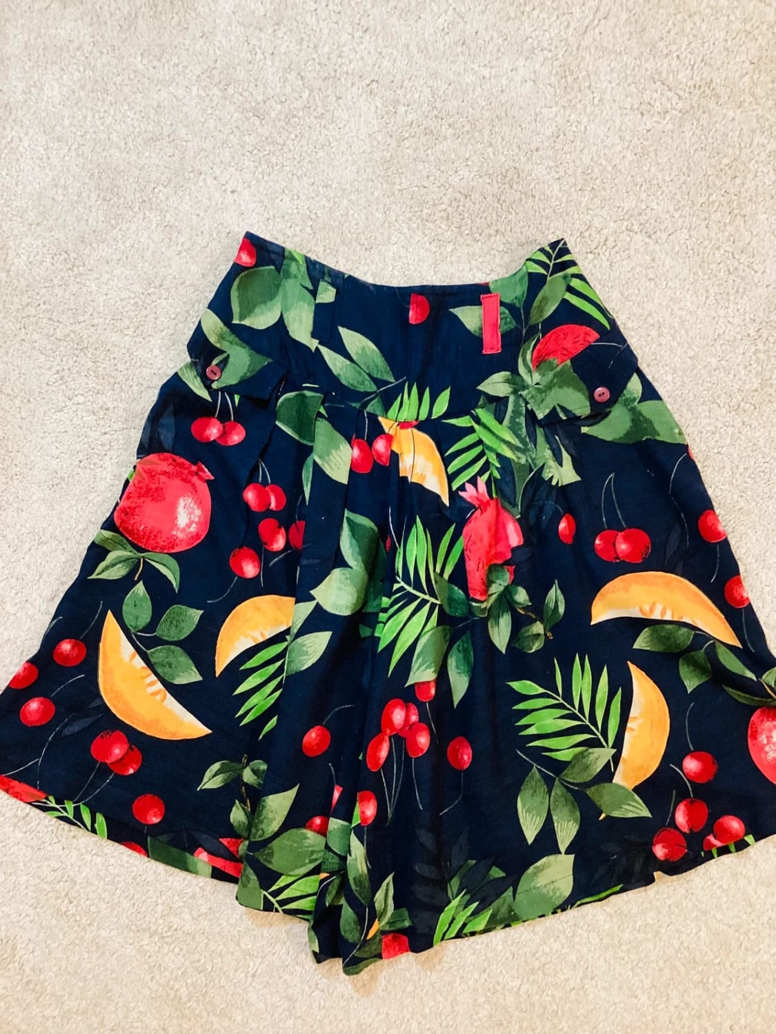 Short Enjoy XS en Très Bon État 🌼