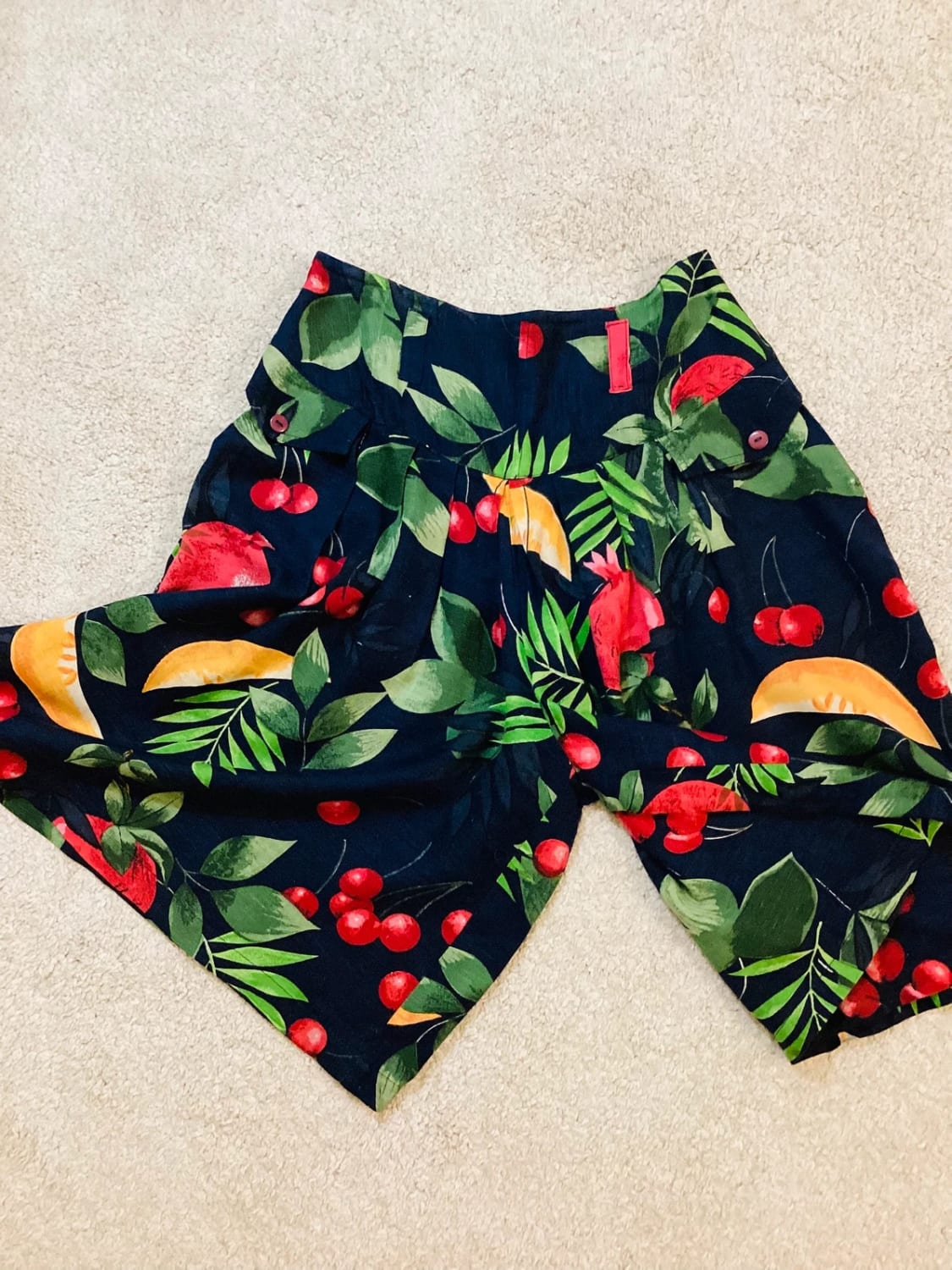 Short Enjoy XS en Très Bon État 🌼