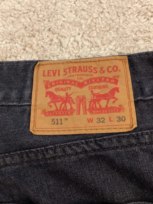 Jeans Levi’s FR40 en Très Bon État
