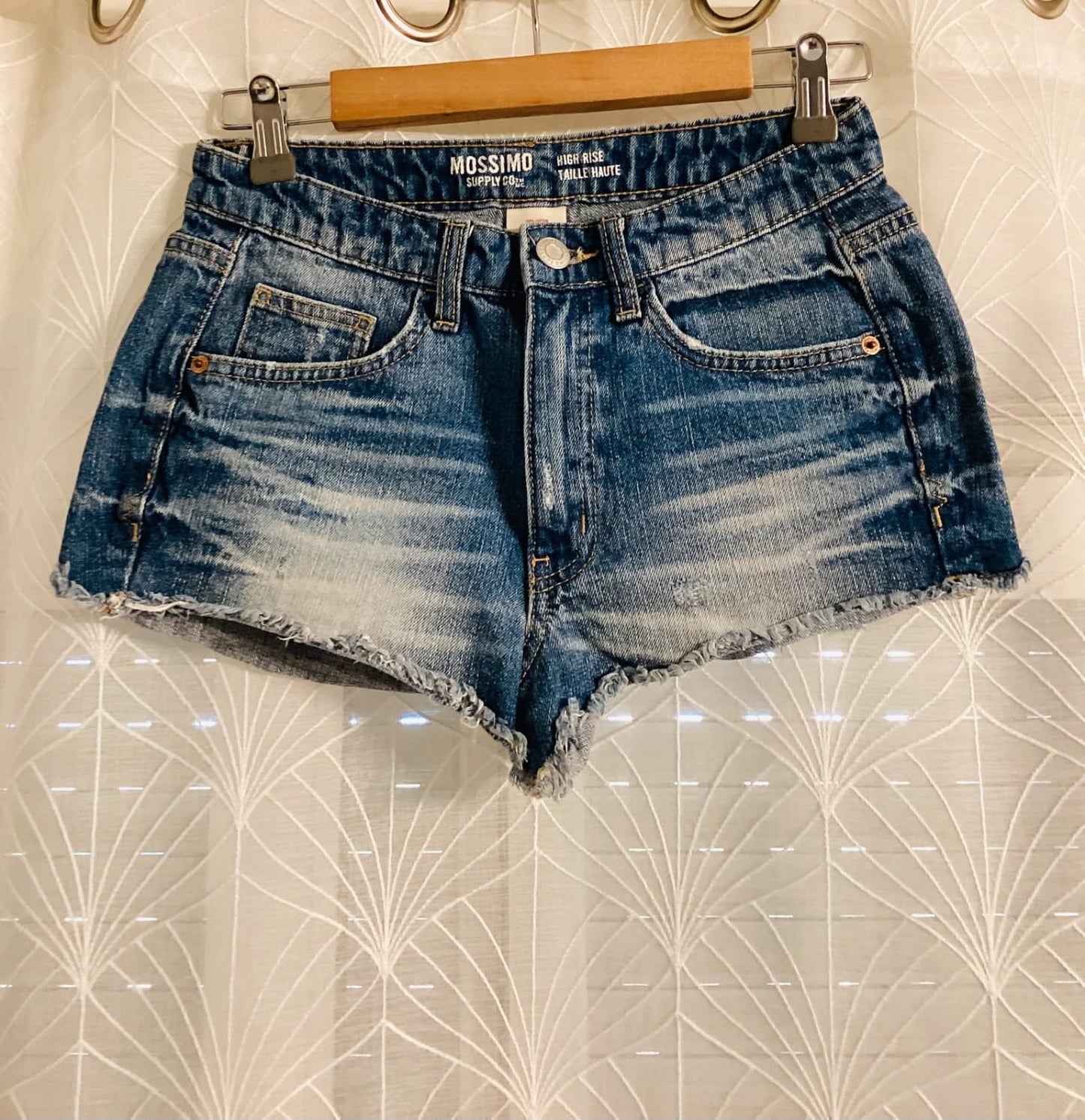 Short Mossimo XS en Très Bon État 💚