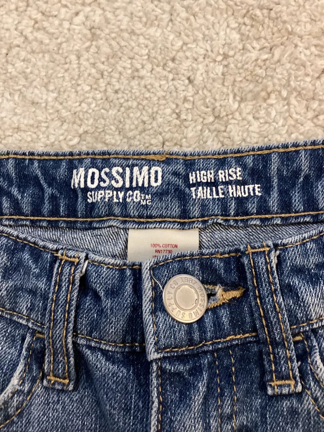 Short Mossimo XS en Très Bon État 💚