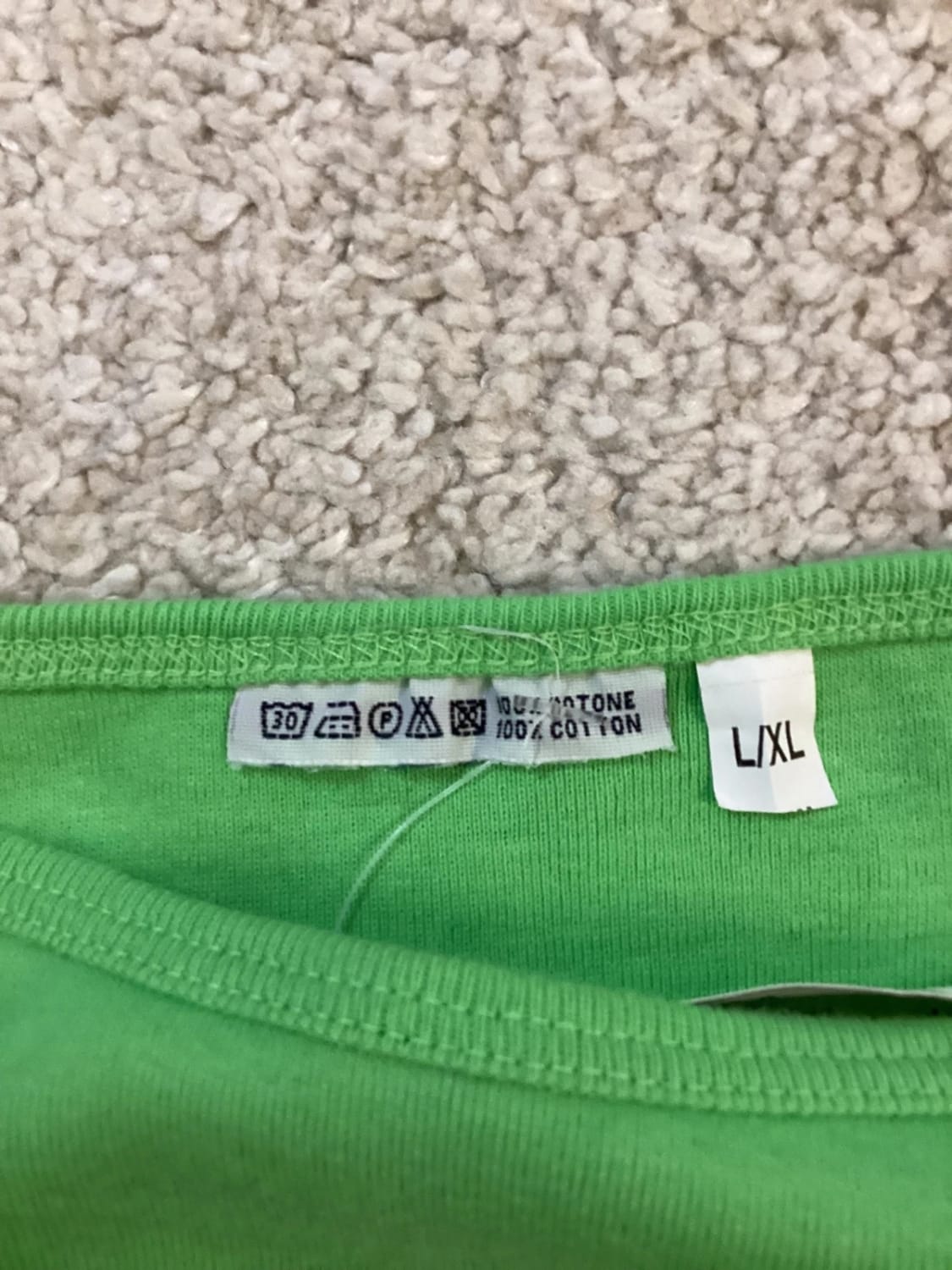 Top Vert - Neuf avec Étiquette - L/XL